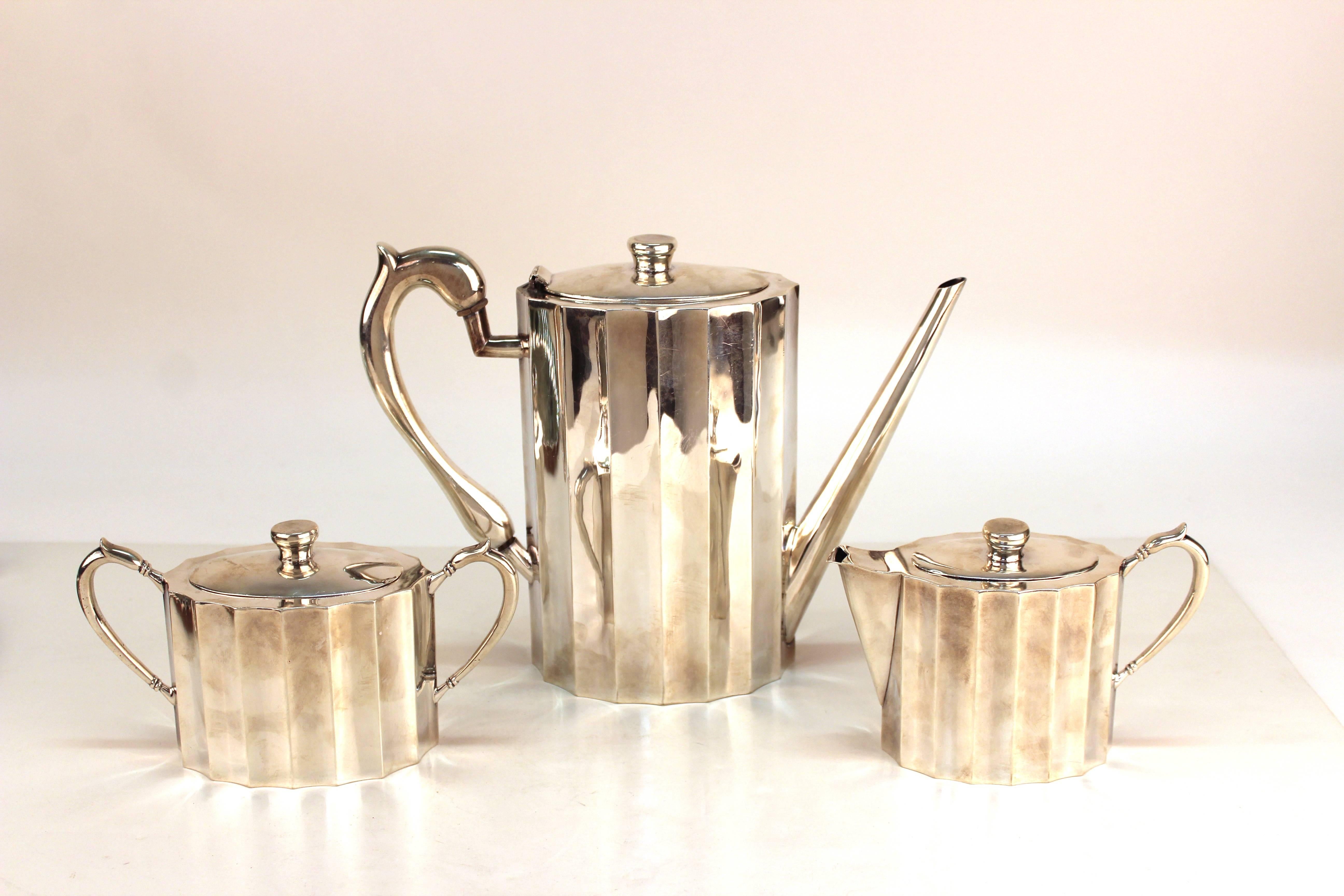Mexican Silver Coffee Service In Good Condition In New York, NY