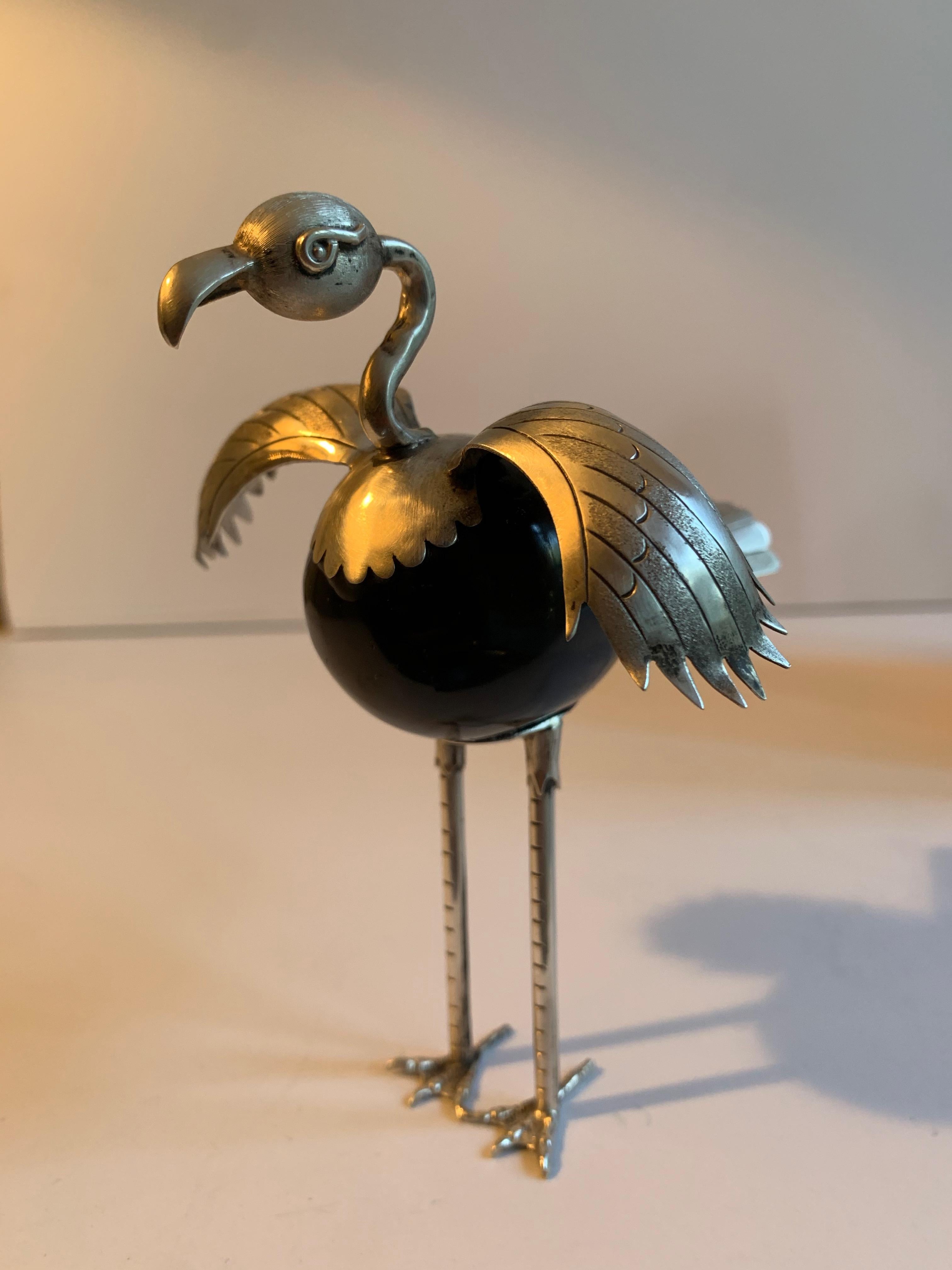 Mexican Sterling Silver and Onyx Bird In Good Condition In Los Angeles, CA