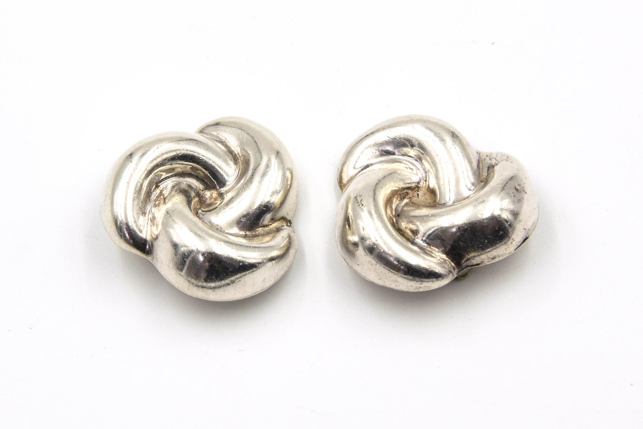 Mexican Sterling Silver Knot Clip-on Earrings For Sale 2