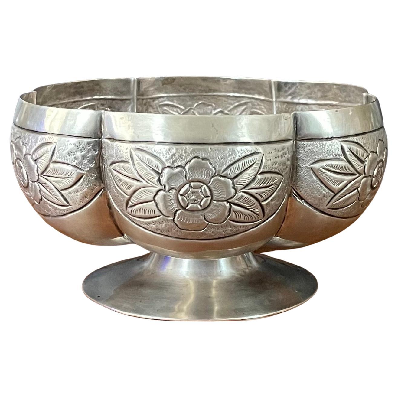 Mexican Sterling Silver Pedestal Bowl with Floral Motif by Maciel For Sale