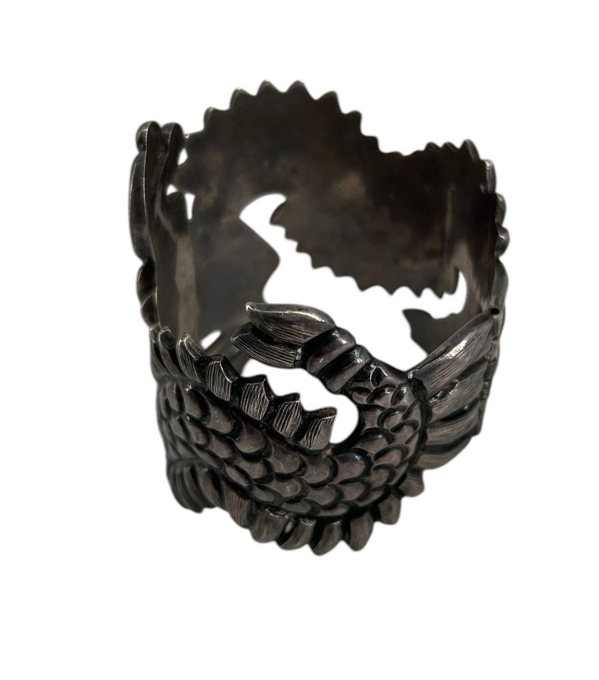 Mexican Sterling Silver Quetzalcoatl Clamper Cuff In Excellent Condition For Sale In Los Angeles, CA