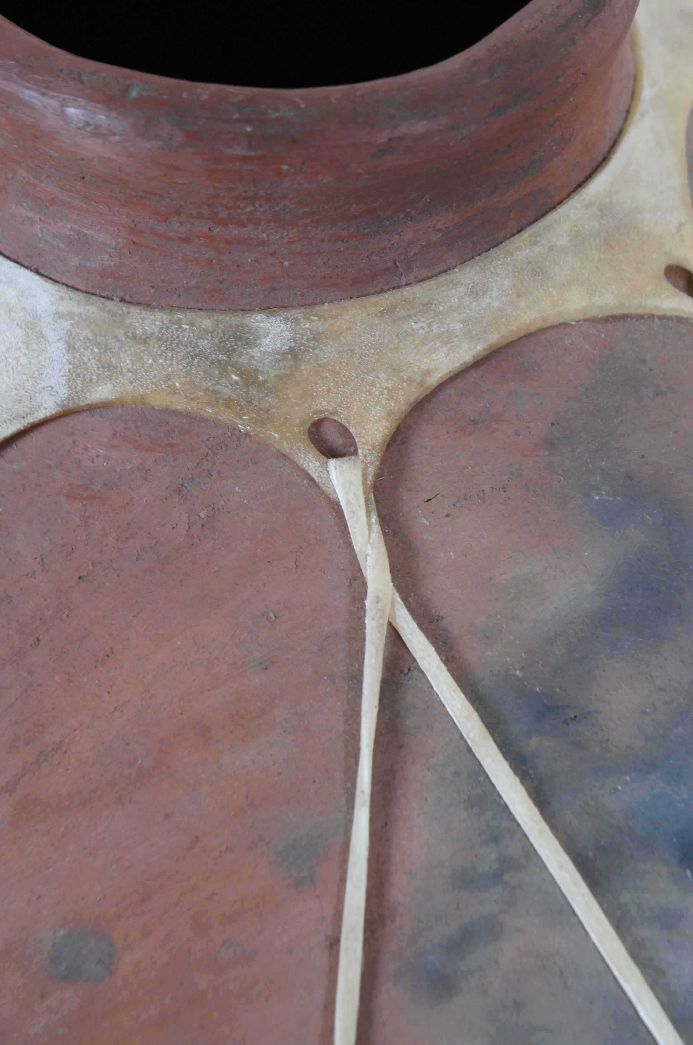 Olla messicana di terracotta Tarahumara con legatura in pelle, brocca per acqua da 16