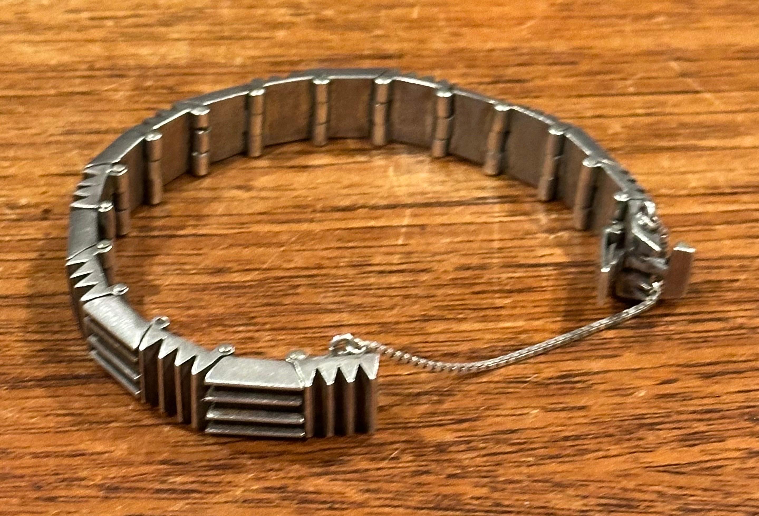 Mexikanisches Taxco Abstraktes Modernistes .970 Silberarmband von Antoñio Pineda im Angebot 3