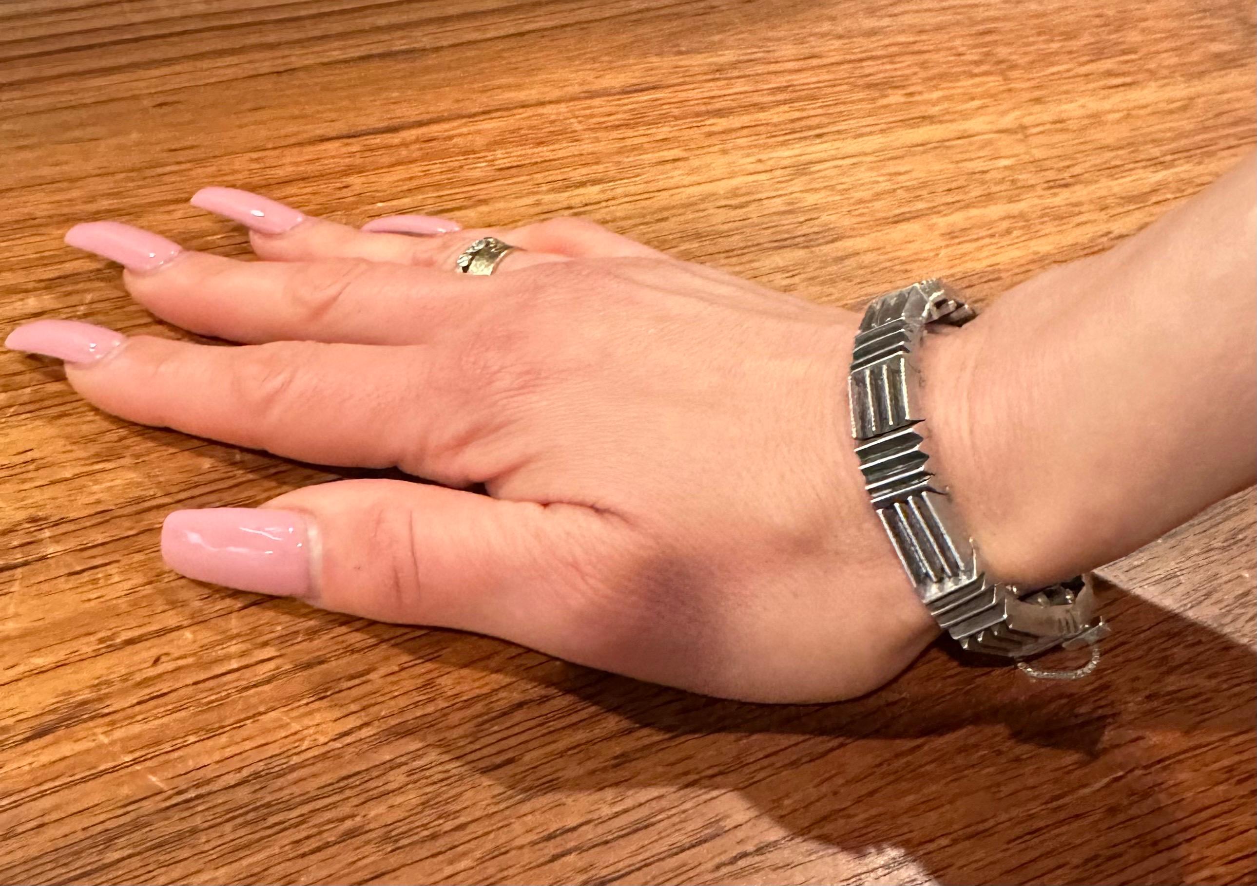 Mexikanisches Taxco Abstraktes Modernistes .970 Silberarmband von Antoñio Pineda im Angebot 7
