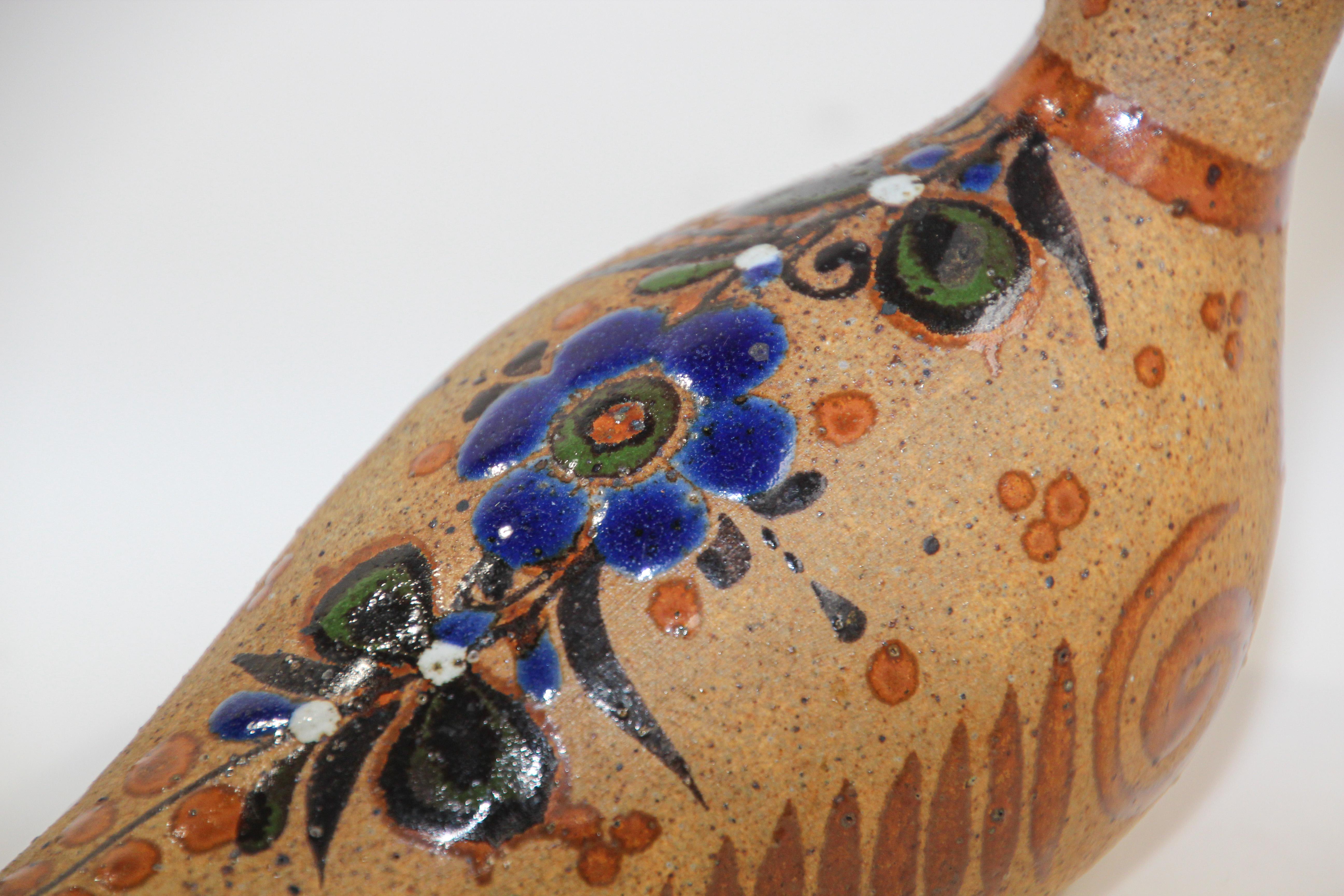 Mexikanische mexikanische Tonala-Keramik, handbemalte Vogel Volkskunst im Zustand „Gut“ im Angebot in North Hollywood, CA