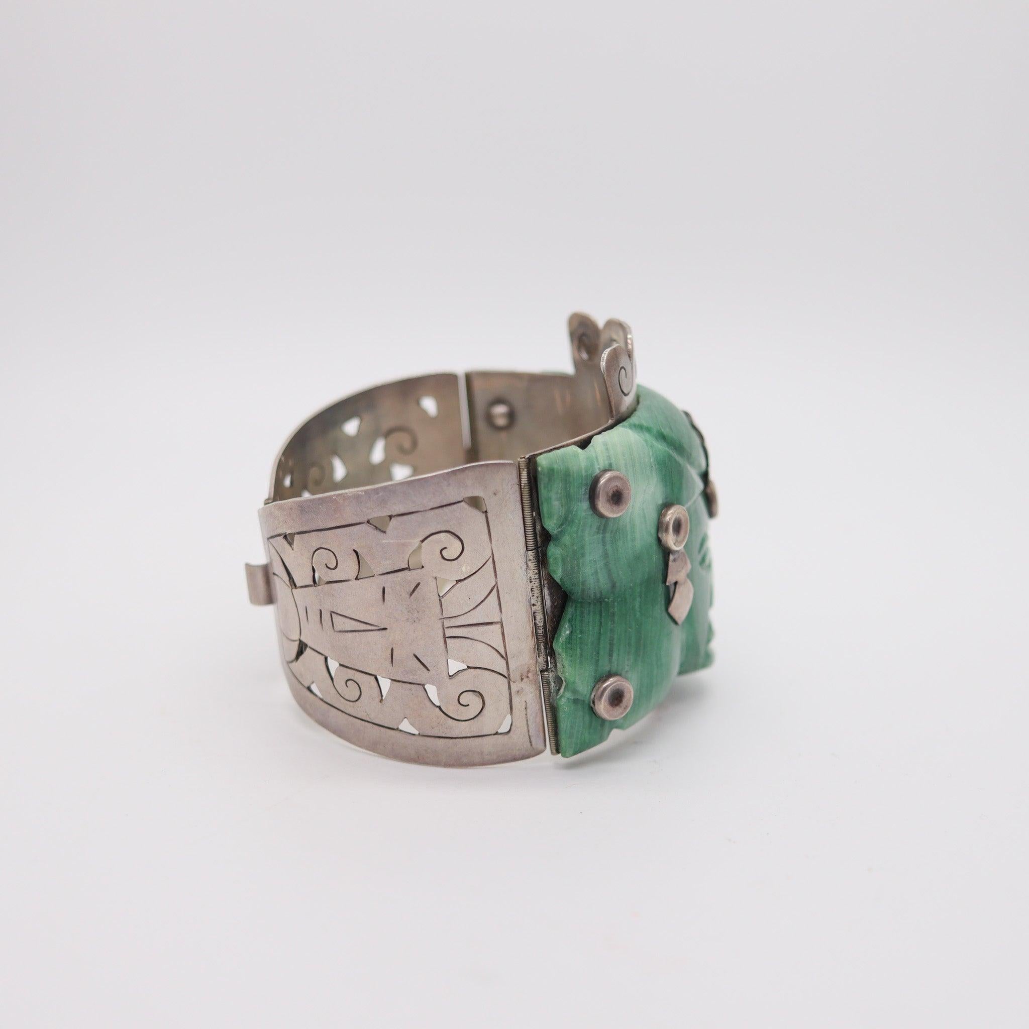 Art Deco MEXICO 1940 Taxco Artisan Hinge Bracelet In .925 Sterling Silver & Carved Jade For Sale