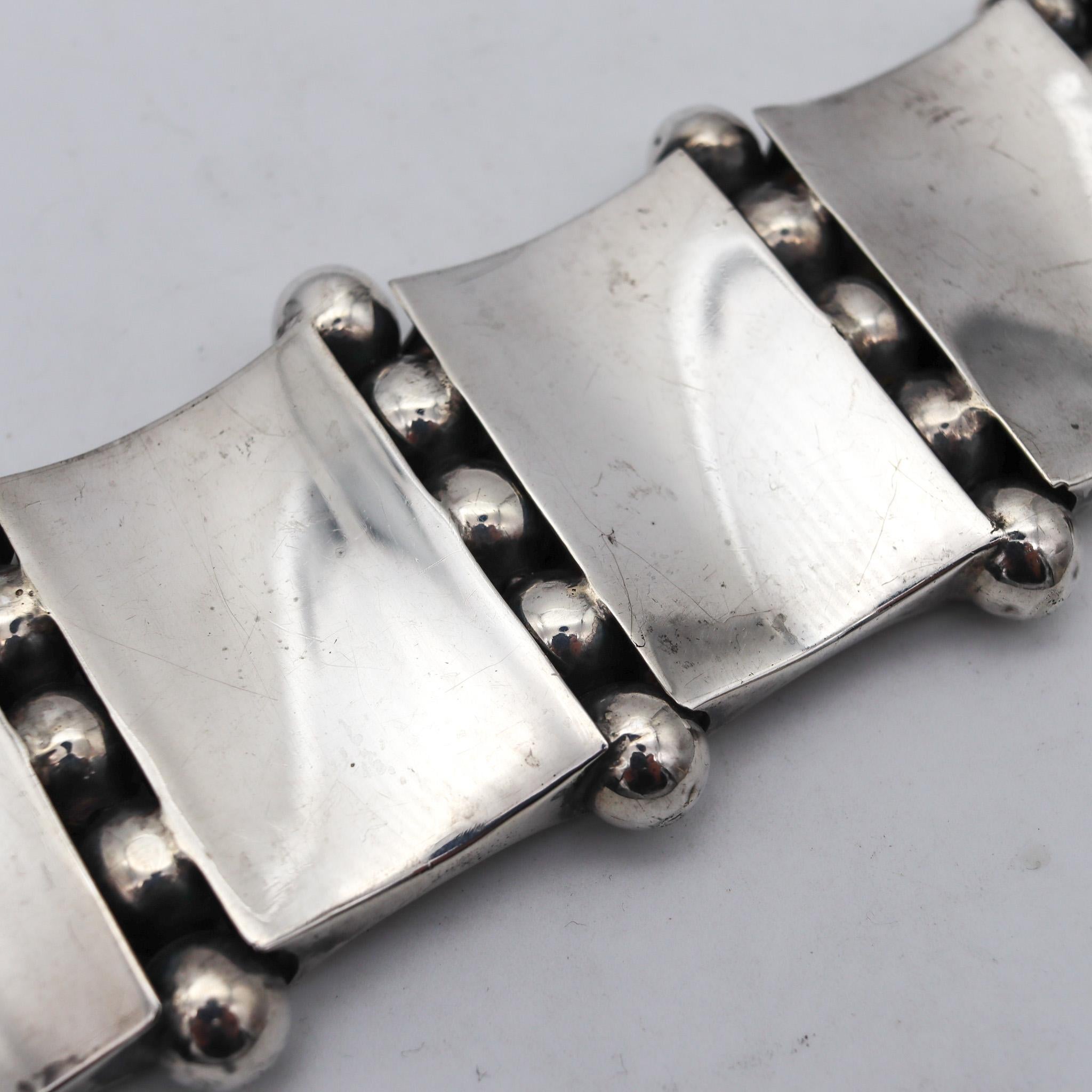 Mexico 1950 Taxco Geometric Statement Bracelet In .925 Sterling Silver For Sale 1