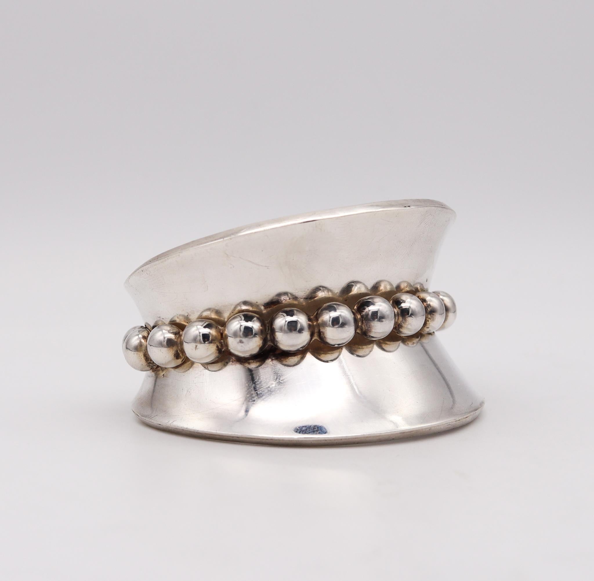 Mexico 1960 Taxco Geometric Statement Cuff Bracelet In Solid 925 Sterling Silver In Excellent Condition For Sale In Miami, FL