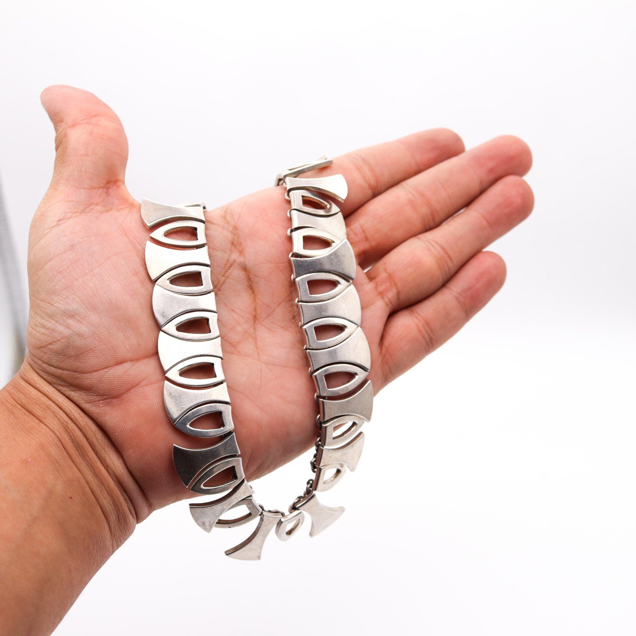 MEXICO 1970 Modernist Geometric Necklace In Solid .925 Sterling Silver 7