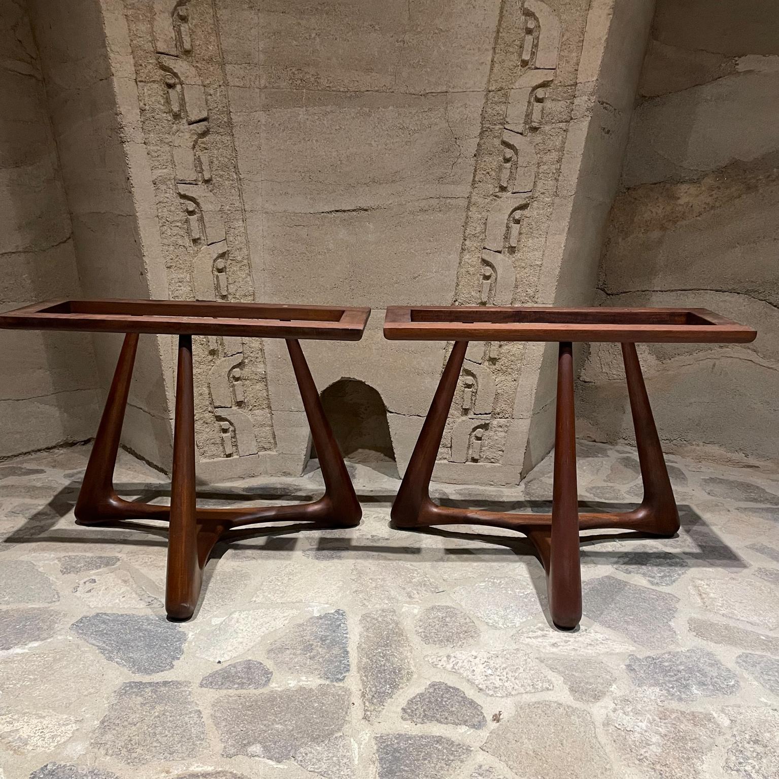 Table base
Midcentury Mexico 1950s Leg Table Base Sculptural shape in Solid Mahogany Wood.
Restored. 
In the style of Eugenio Escudero base is unmarked.
Listing is for Table base of Legs only; Customer required to add own tabletop.
28 tall x 36