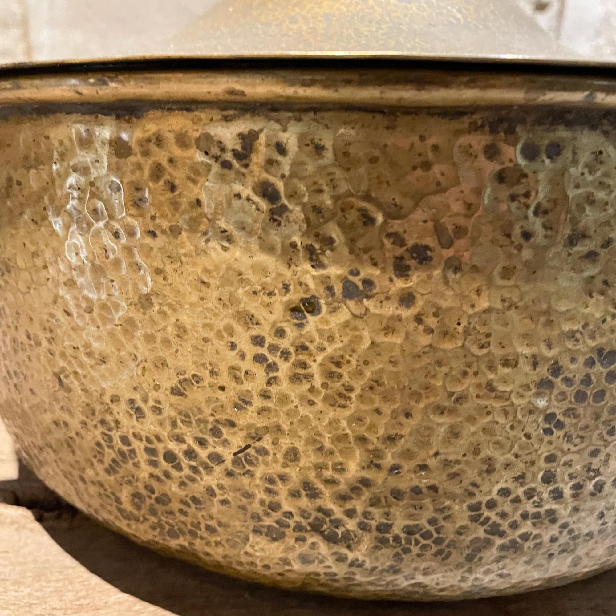 Mid-Century Modern Mexico Lovely Covered Large Pot Golden Hammered Brass 1960s Vintage Cookware