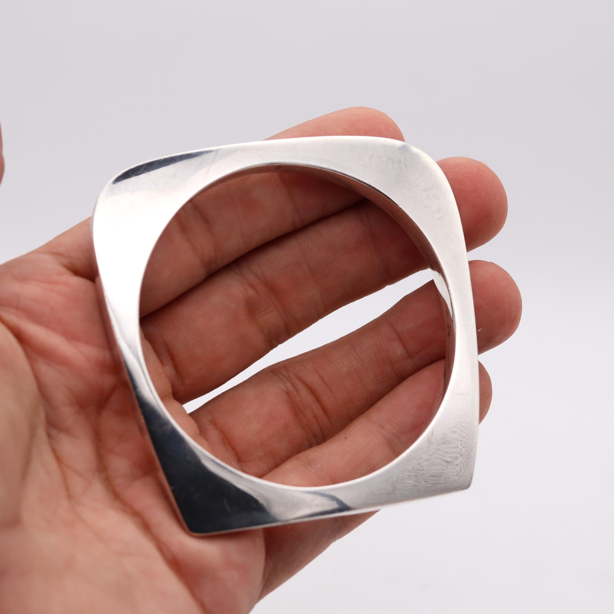 Women's Mexico Modernism 1970 Bold Geometric Bangle Bracelet In .925 Sterling Silver
