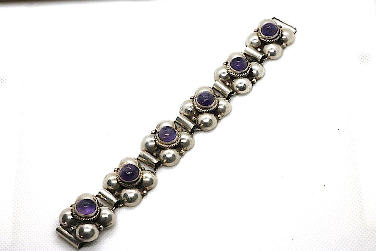 Mexico Sterling Silver Amethyst Cabochon Bracelet For Sale 5