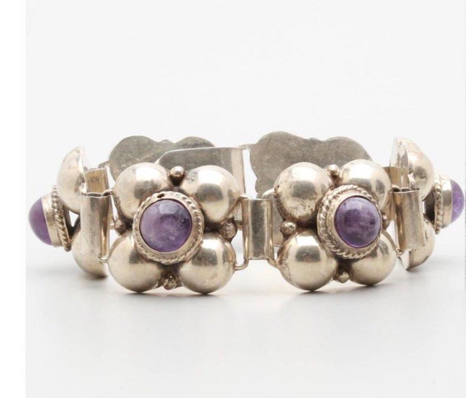 Mexico Sterling Silver Amethyst Cabochon Bracelet For Sale 4