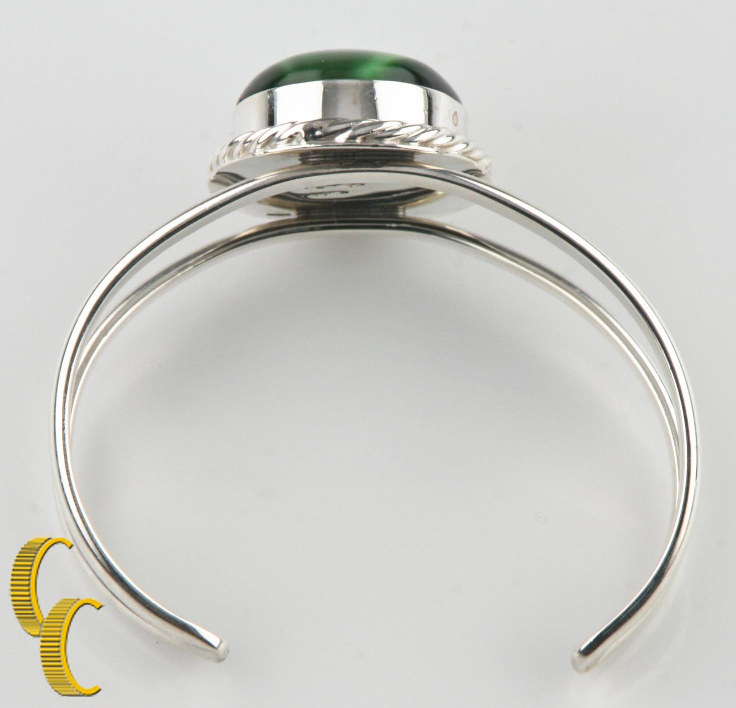 Modern Mexico Sterling Silver Cat's Eye Cuff Bracelet, Size 6.5 For Sale