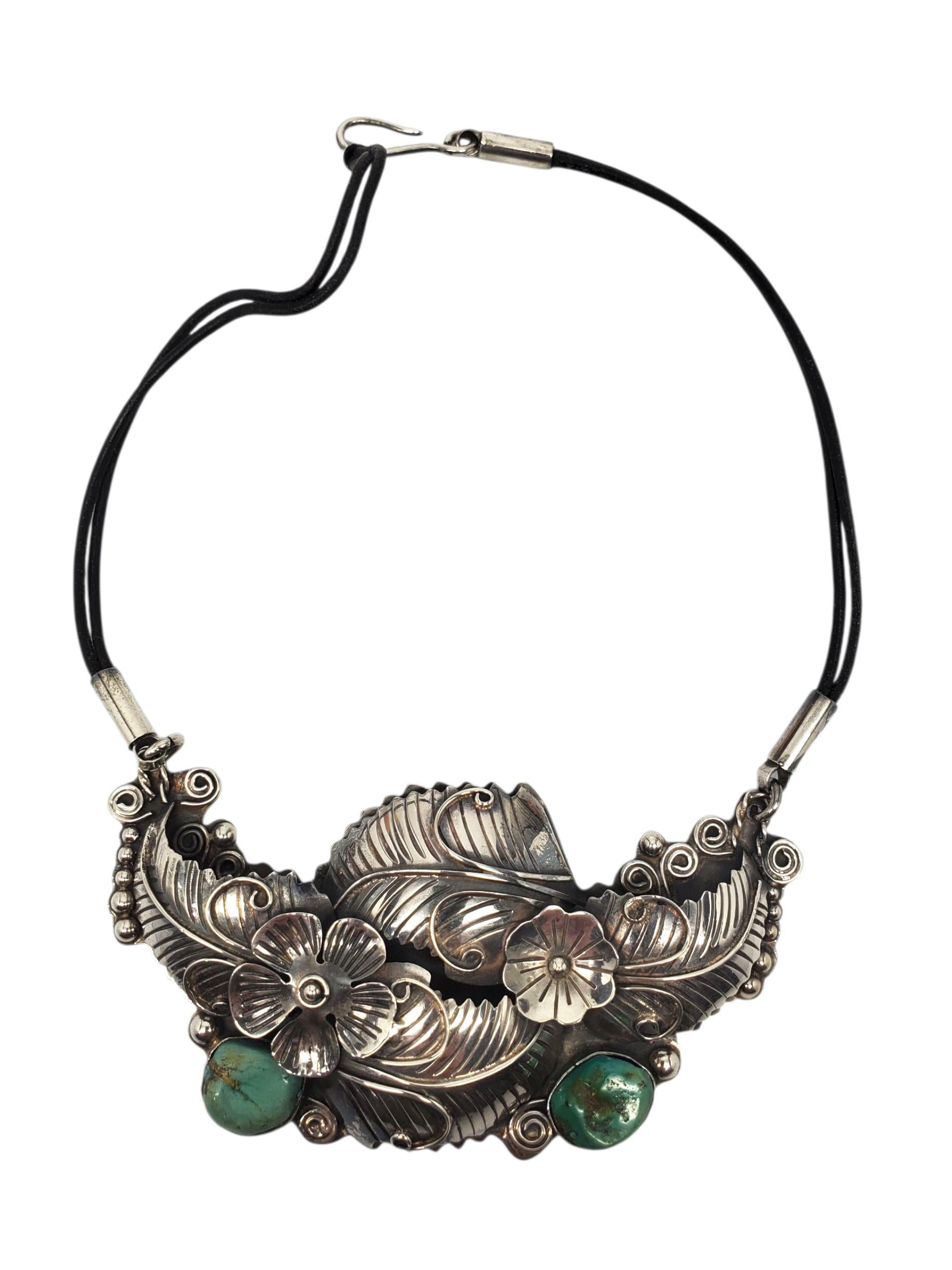 Collana con ciondolo floreale in turchese in argento 925 del Messico #22603