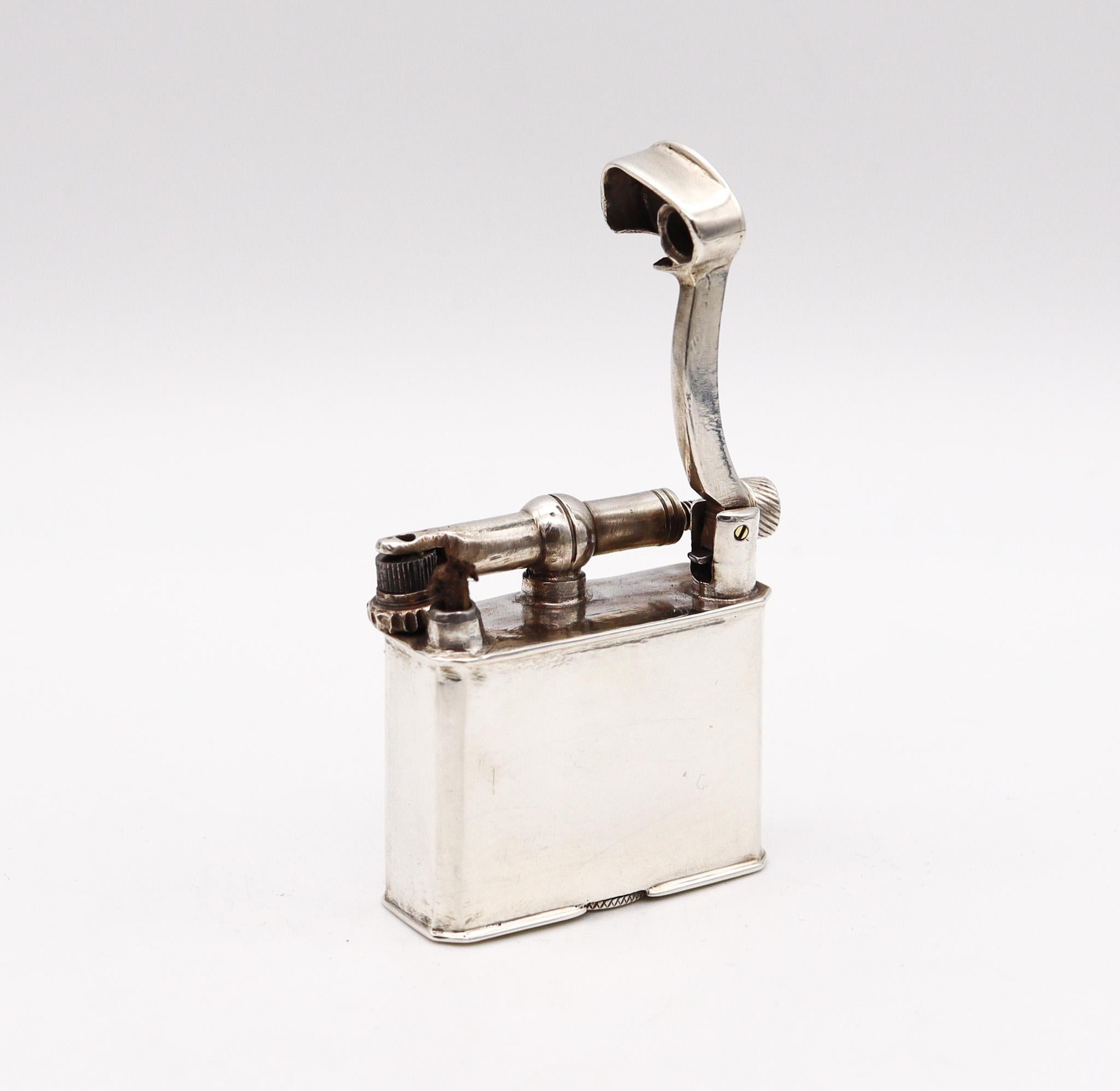 Mexico Taxco 1940 Unique Lift Arm Petrol Lighter in Solid .925 Sterling Silver In Excellent Condition In Miami, FL