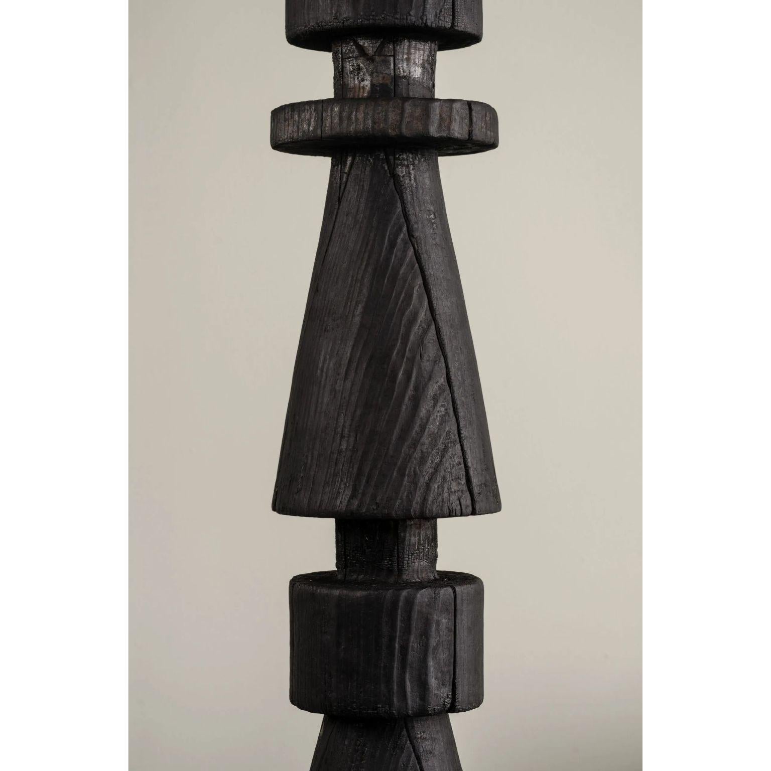 Mezquite-Stehlampe von Isabel Moncada (Postmoderne) im Angebot