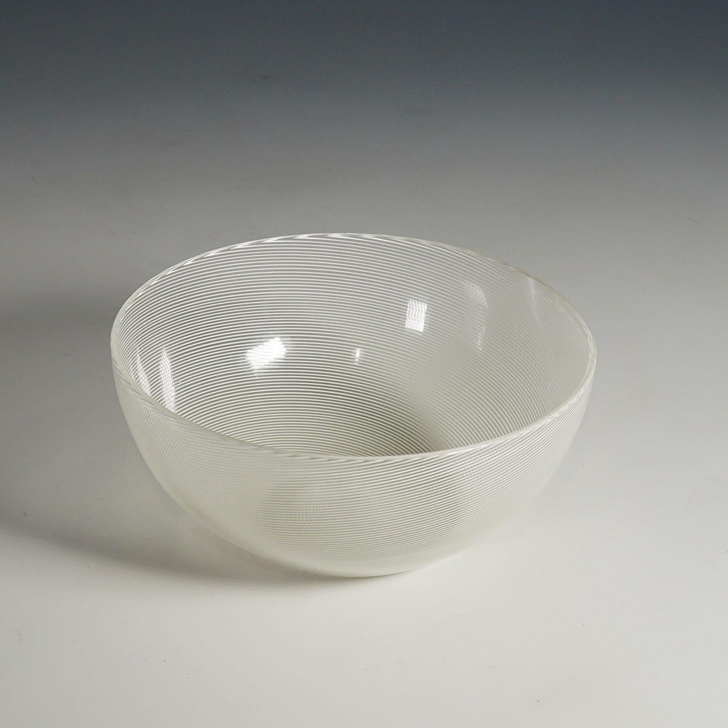 Mid-Century Modern Mezza Filigrana Glass Bowl, Venini Murano 1979 For Sale