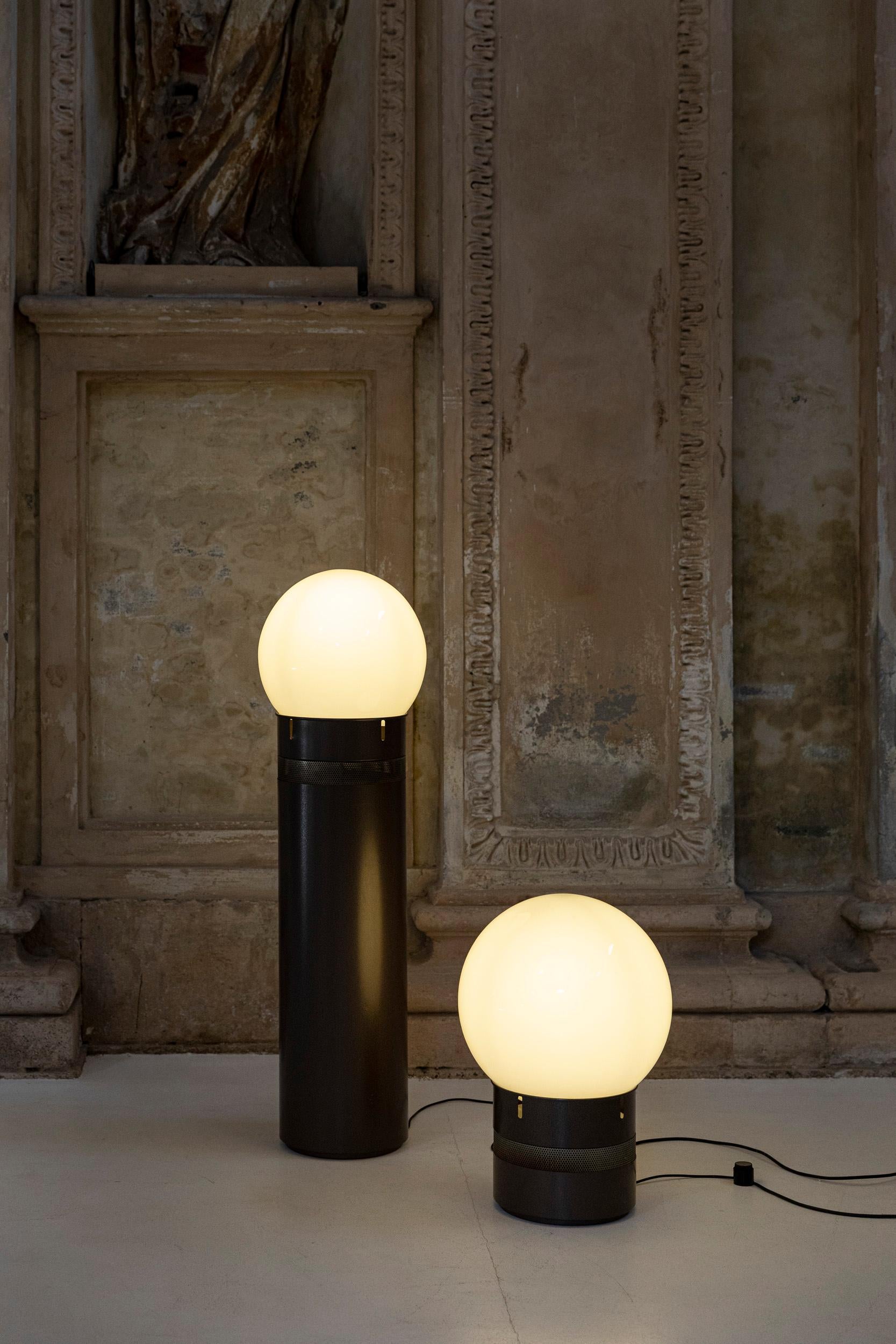 Mid-20th Century Mezza Oracolo Table Lamp by Gae Aulenti for Artemide
