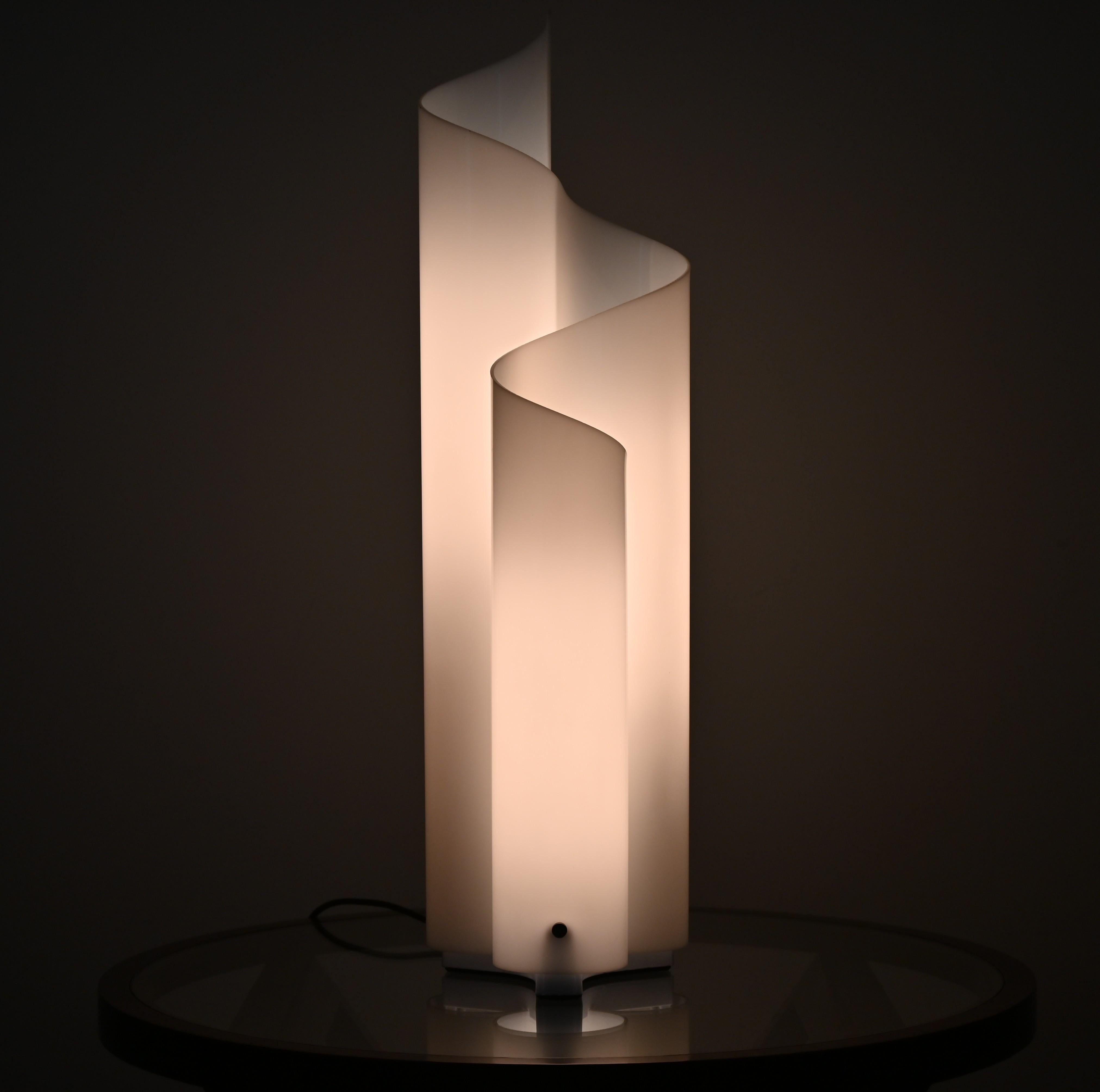 Mezzachimera Table Lamp by Vico Magistretti for Artemide, Italy, 1960s For Sale 3