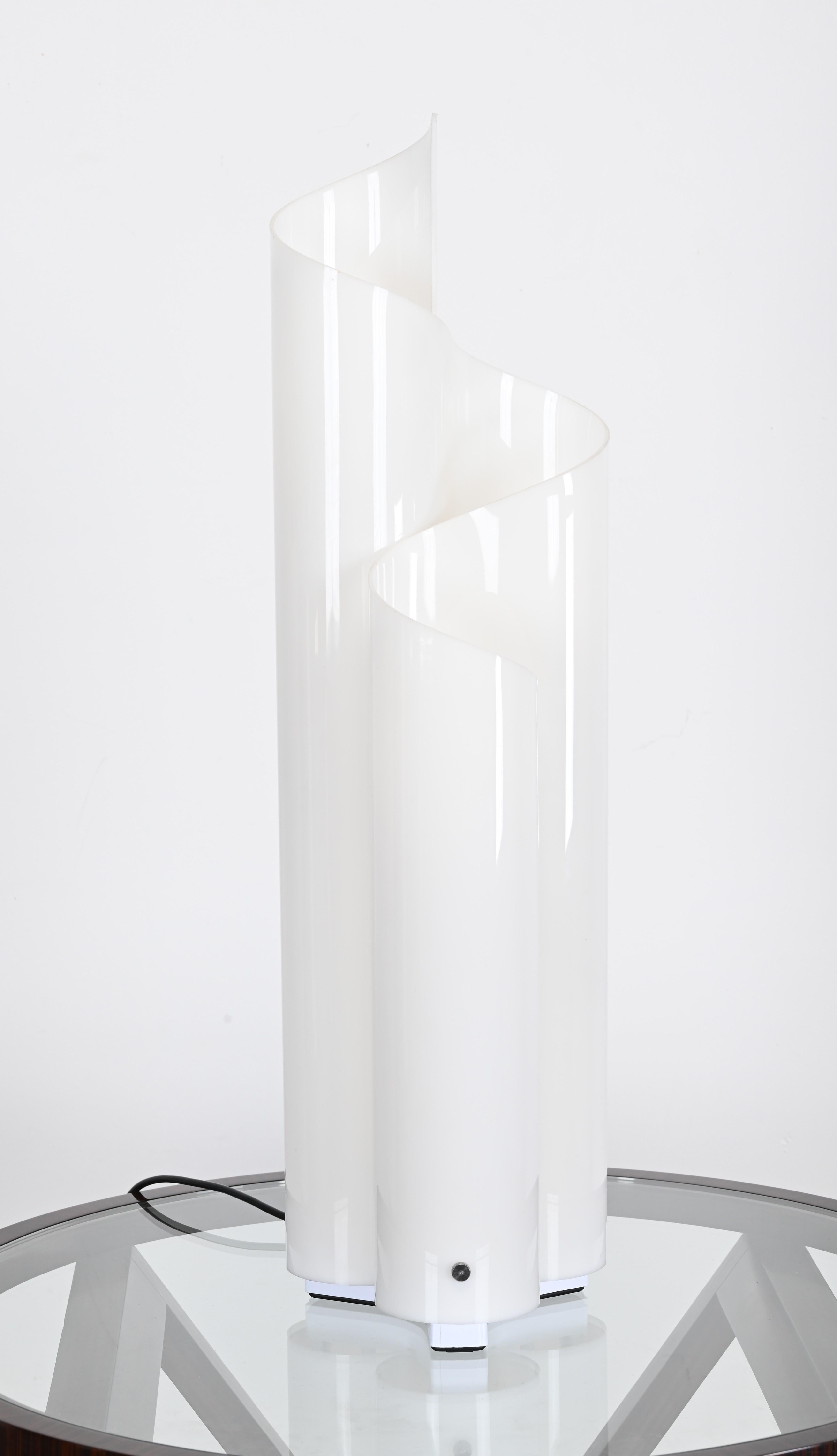 Mezzachimera Table Lamp by Vico Magistretti for Artemide, Italy, 1960s For Sale 4