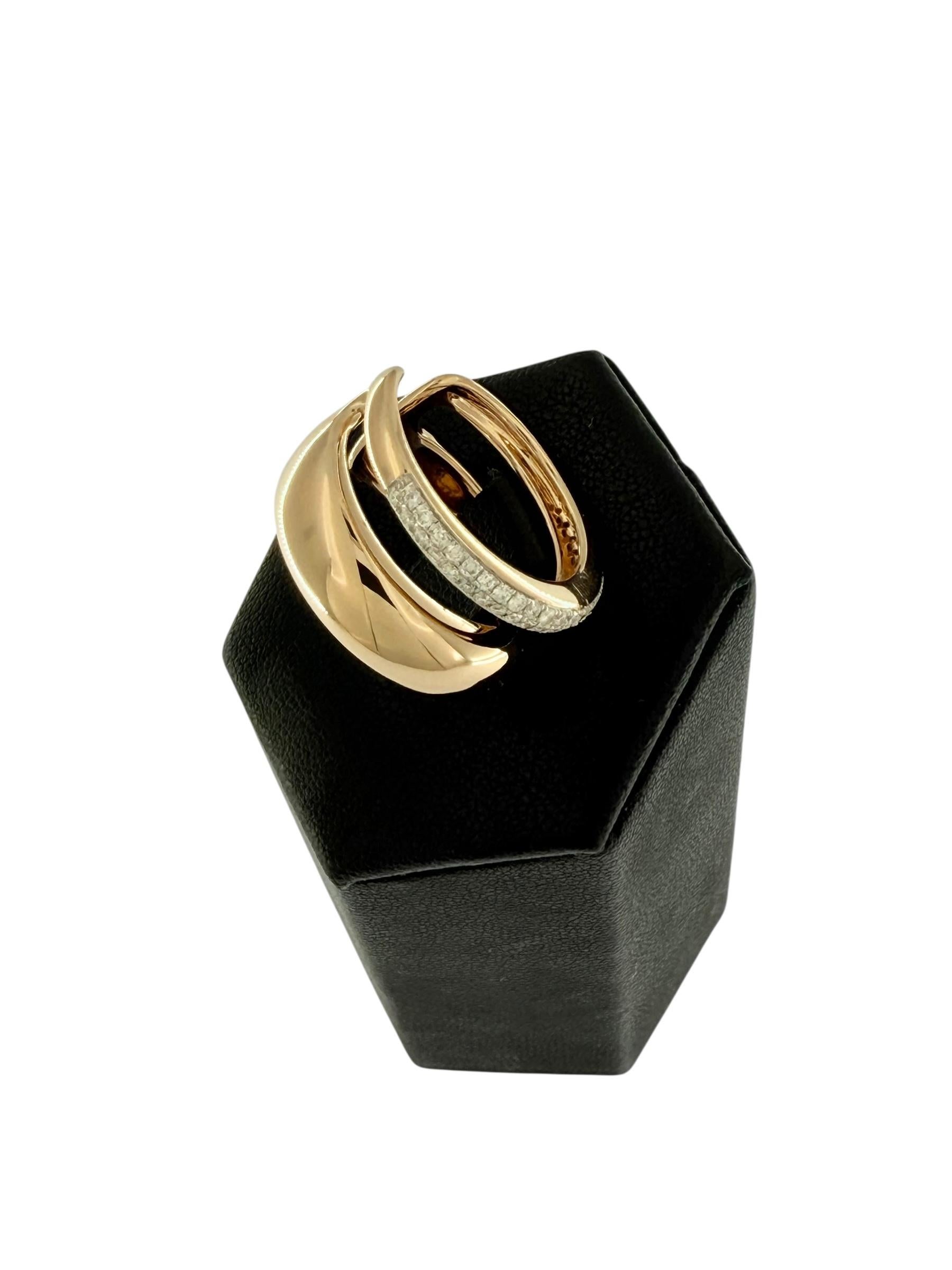 Anillo Mezzaluna de oro rosa y diamantes de Al Coro Contemporáneo en venta