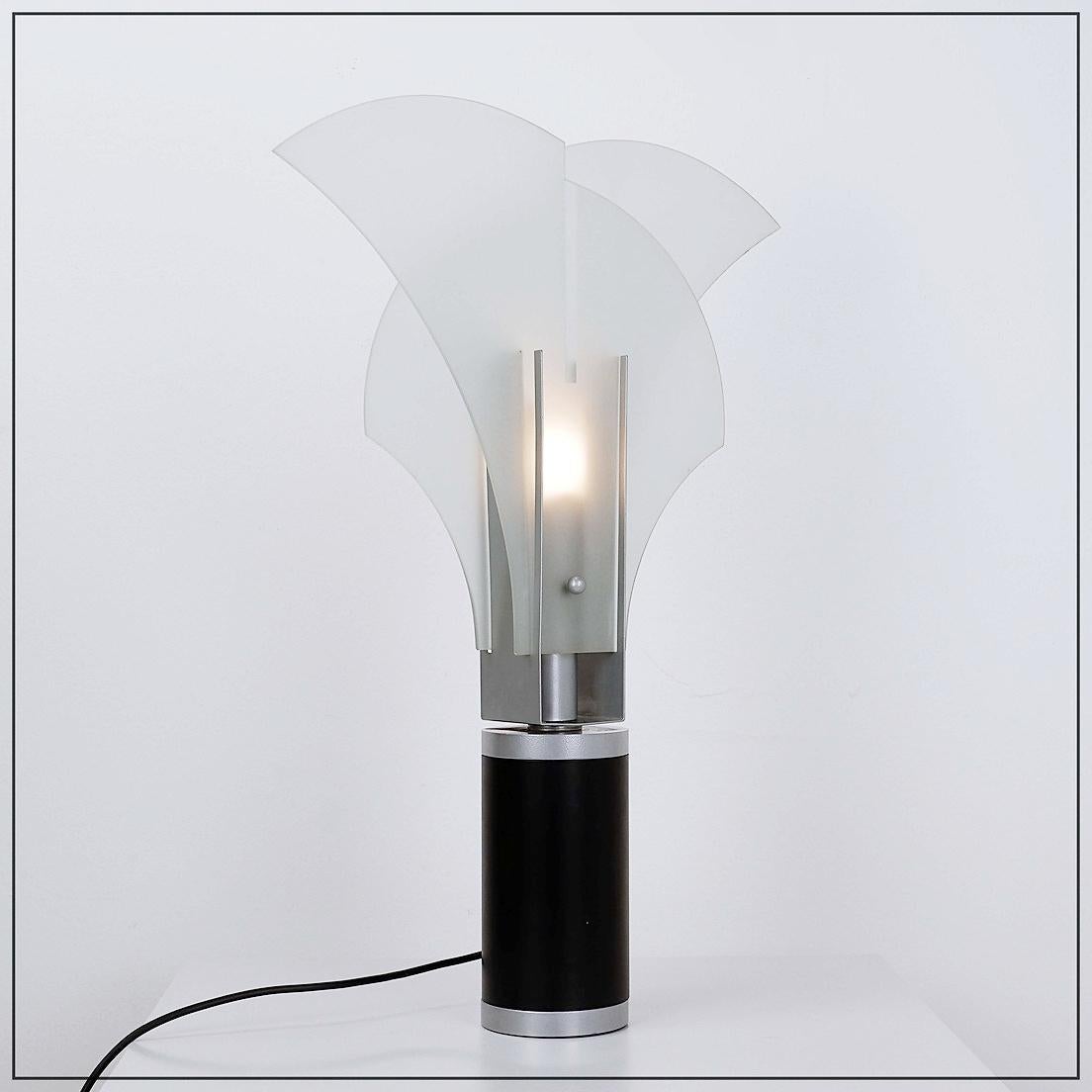 Lampada da tavolo 