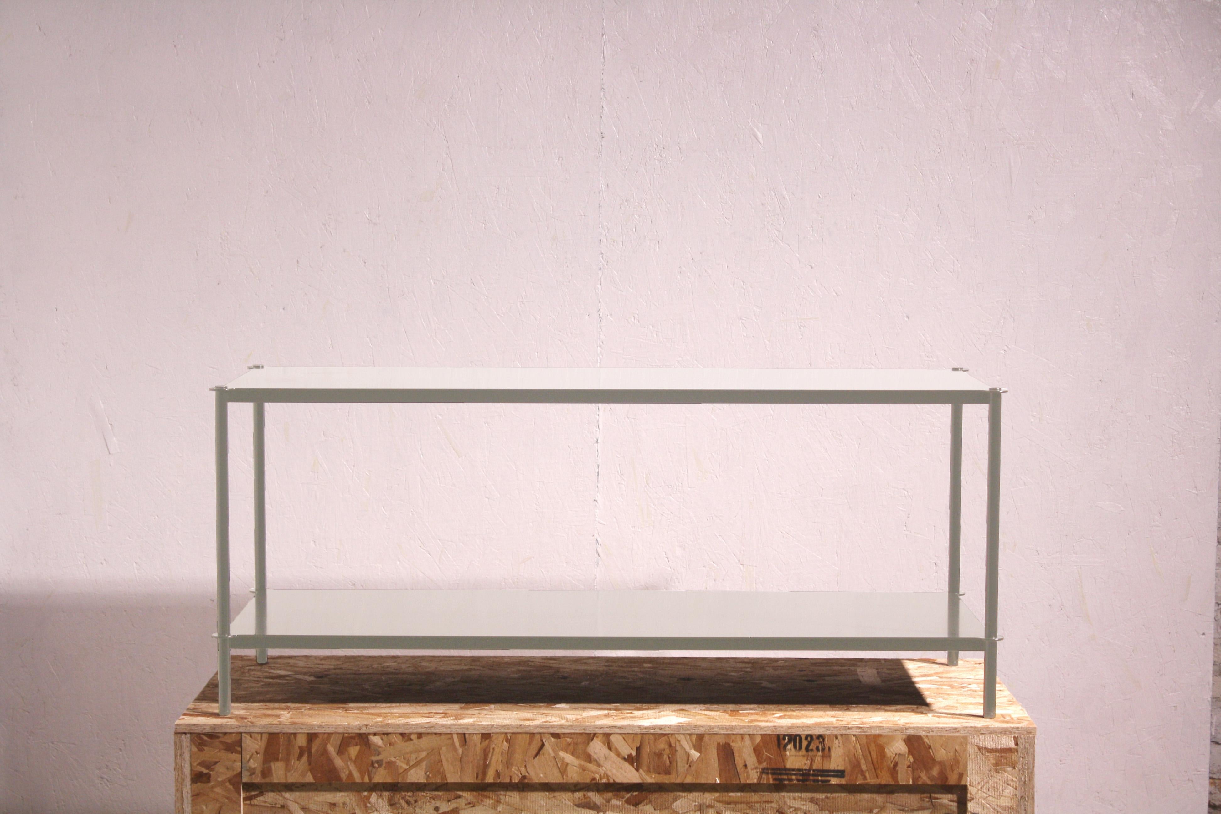 Table console Mezzo personnalisable en métal avec étagères en bois massif par Laylo Studio en vente 7