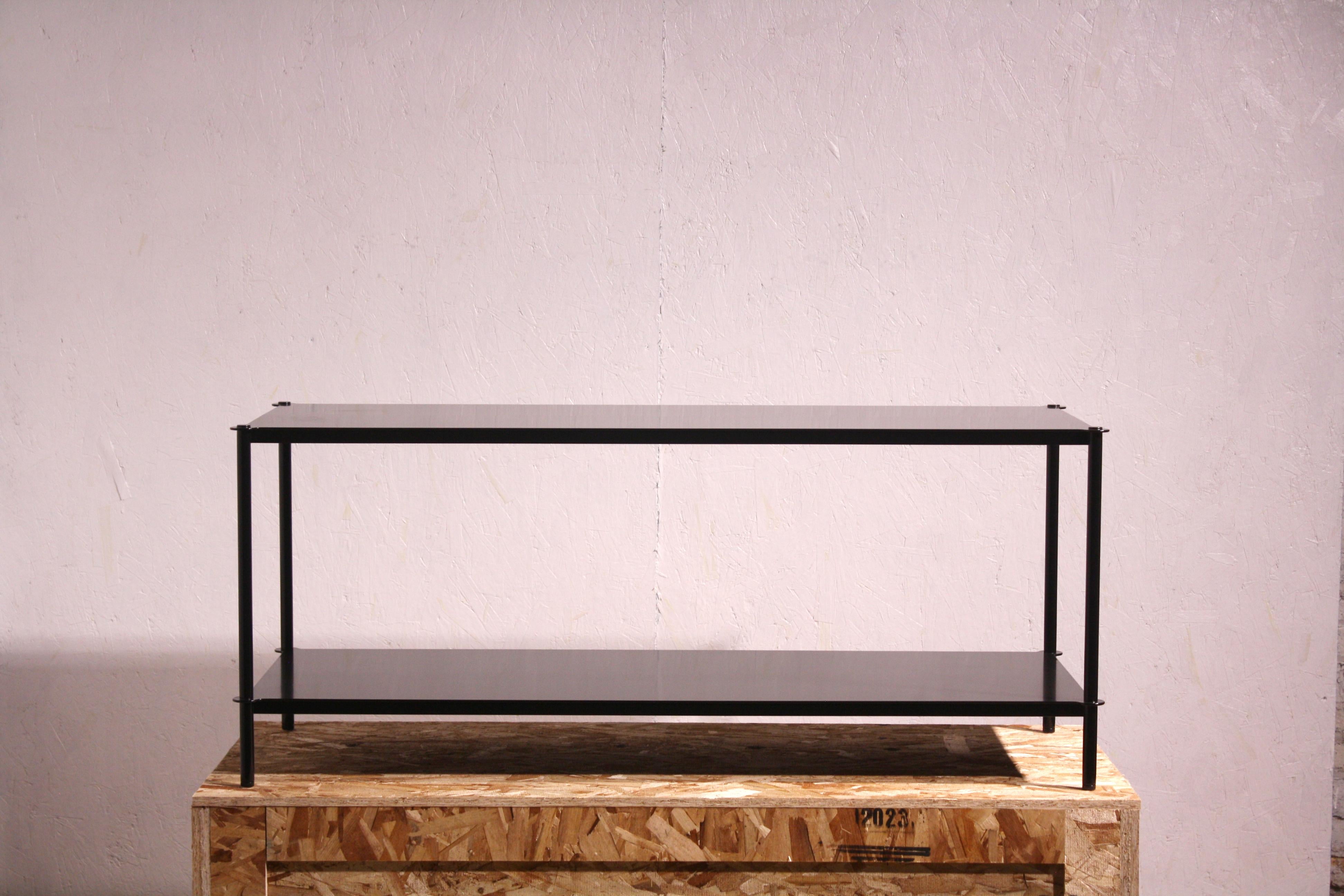 Anpassbarer Konsolentisch aus Metall mit Einlegeböden aus Massivholz von Laylo Studio im Angebot 9