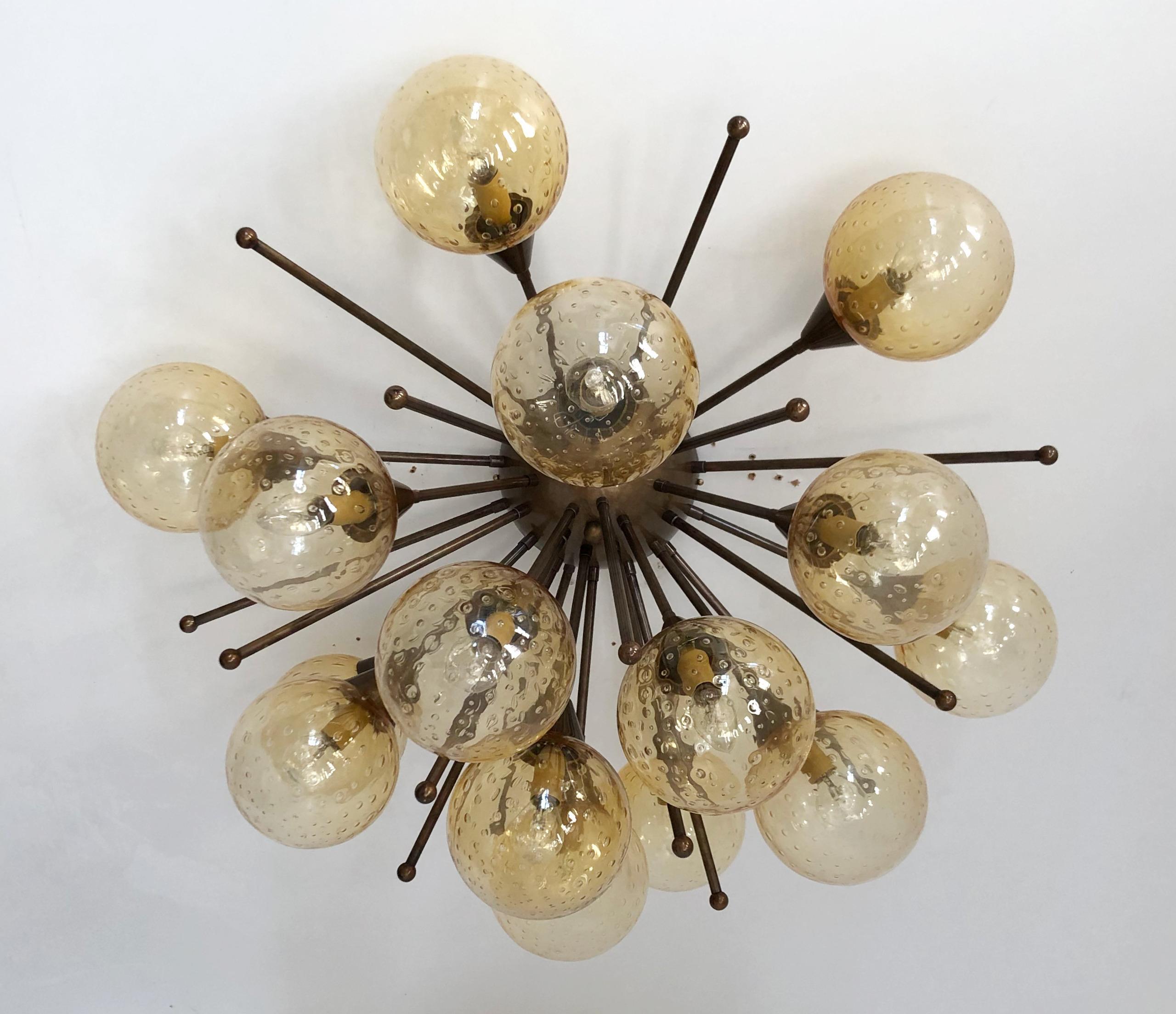 Moderno Mezzo Flush Mount di Fabio Ltd in vendita