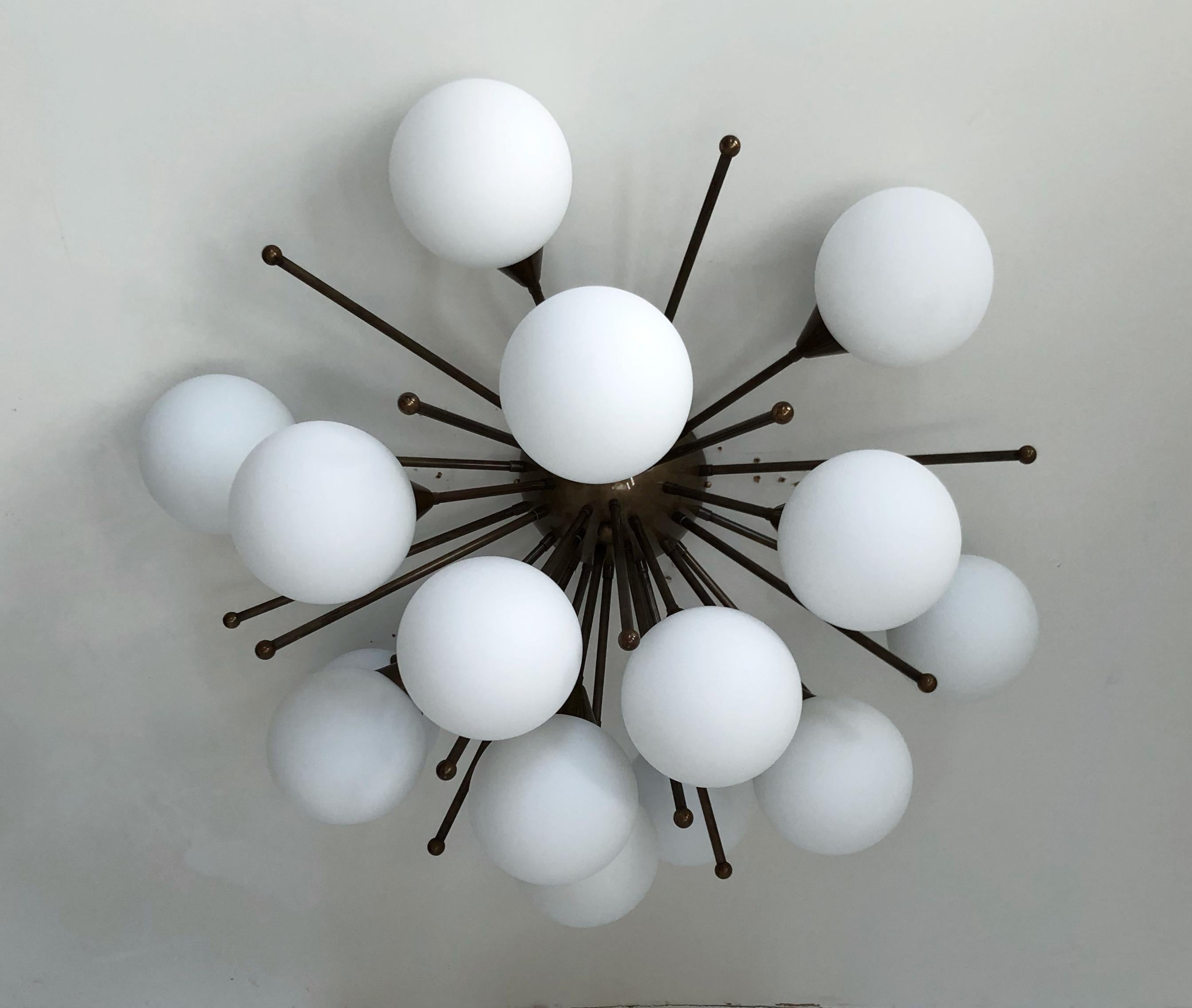 Moderno Mezzo Flush Mount di Fabio Ltd in vendita