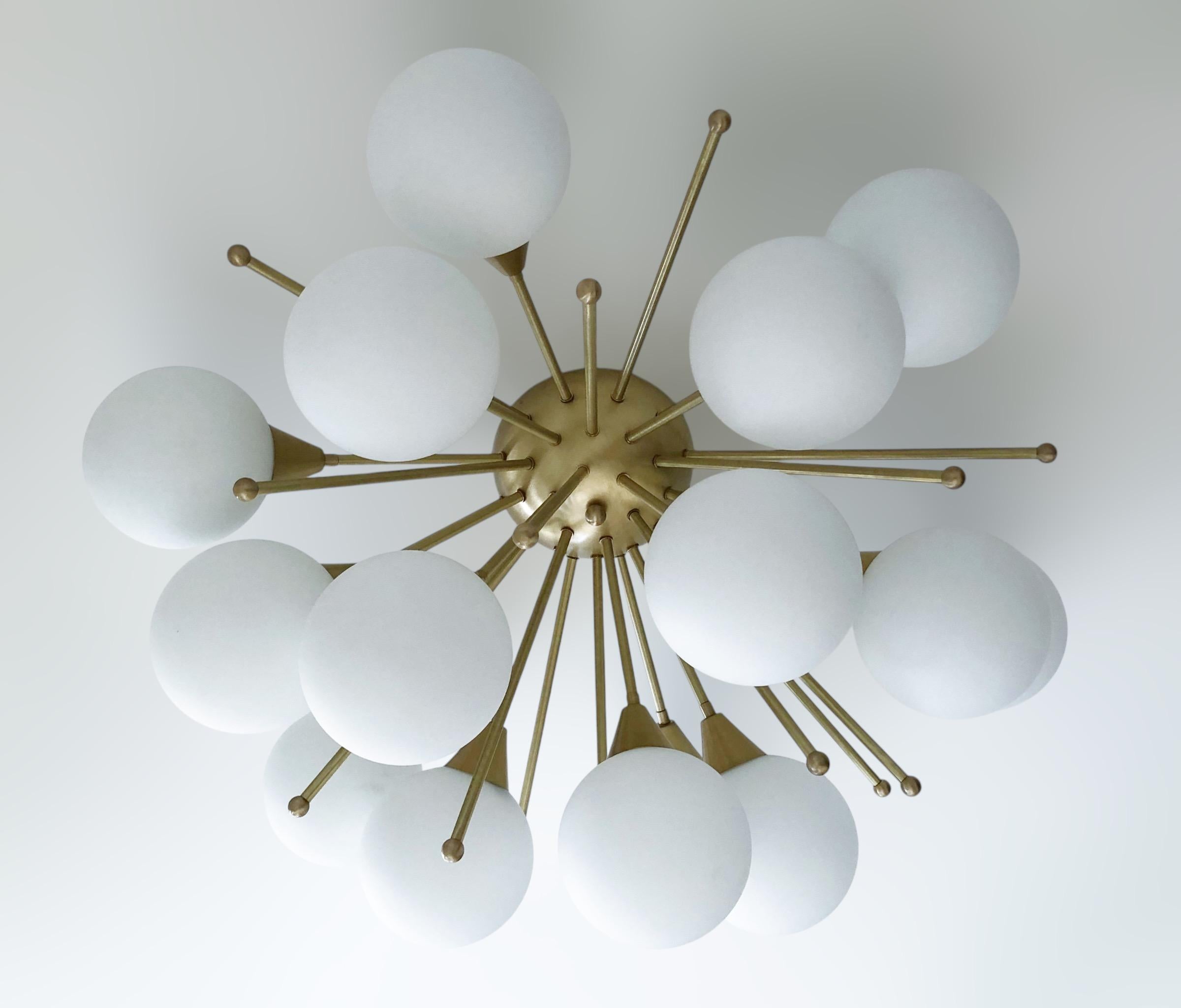 Moderne MEZZO Flush Mountains by Fabio Ltd en vente