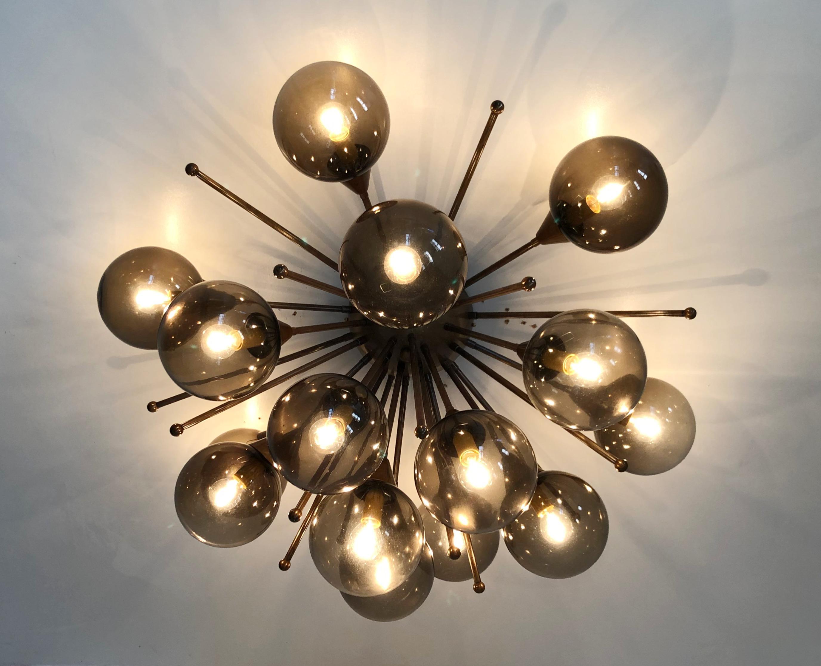 Italiano Mezzo Flush Mount di Fabio Ltd in vendita