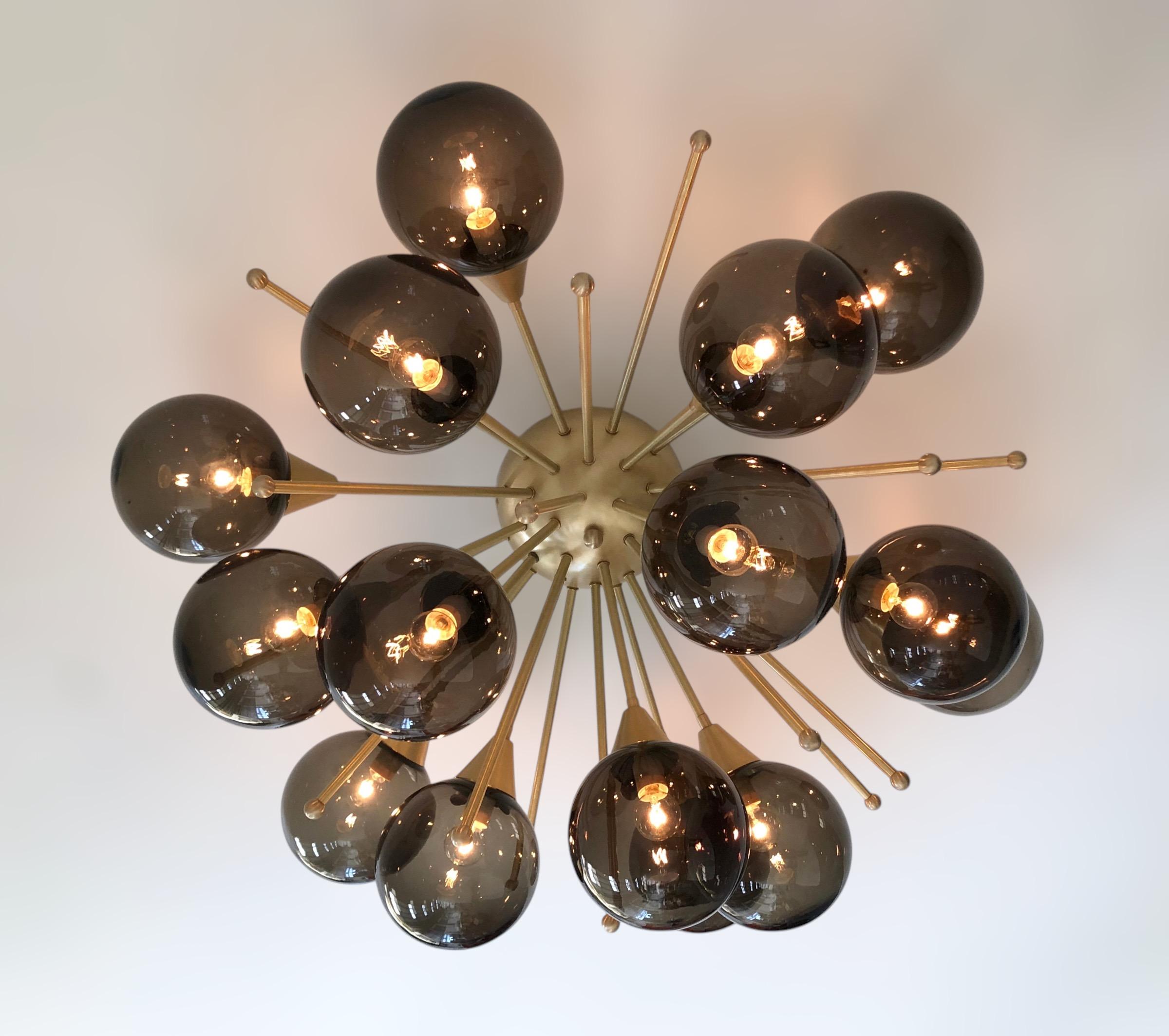 MEZZO Flush Mountains by Fabio Ltd Neuf - En vente à Los Angeles, CA