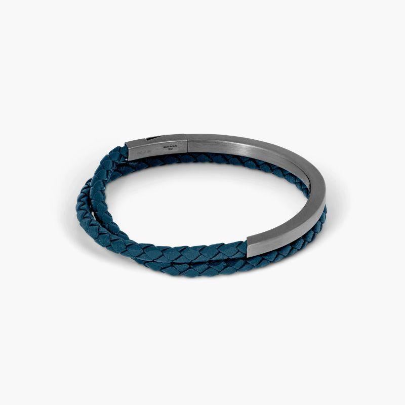Mezzo Noir Bracelet in Italian Navy Leather with Black Rhodium Plated Sterling Silver, Size M

A fusion of blue Italian leather and a smooth, hand-polished silver bangle creates the illusion of two bracelets stacked together. A modern design suited