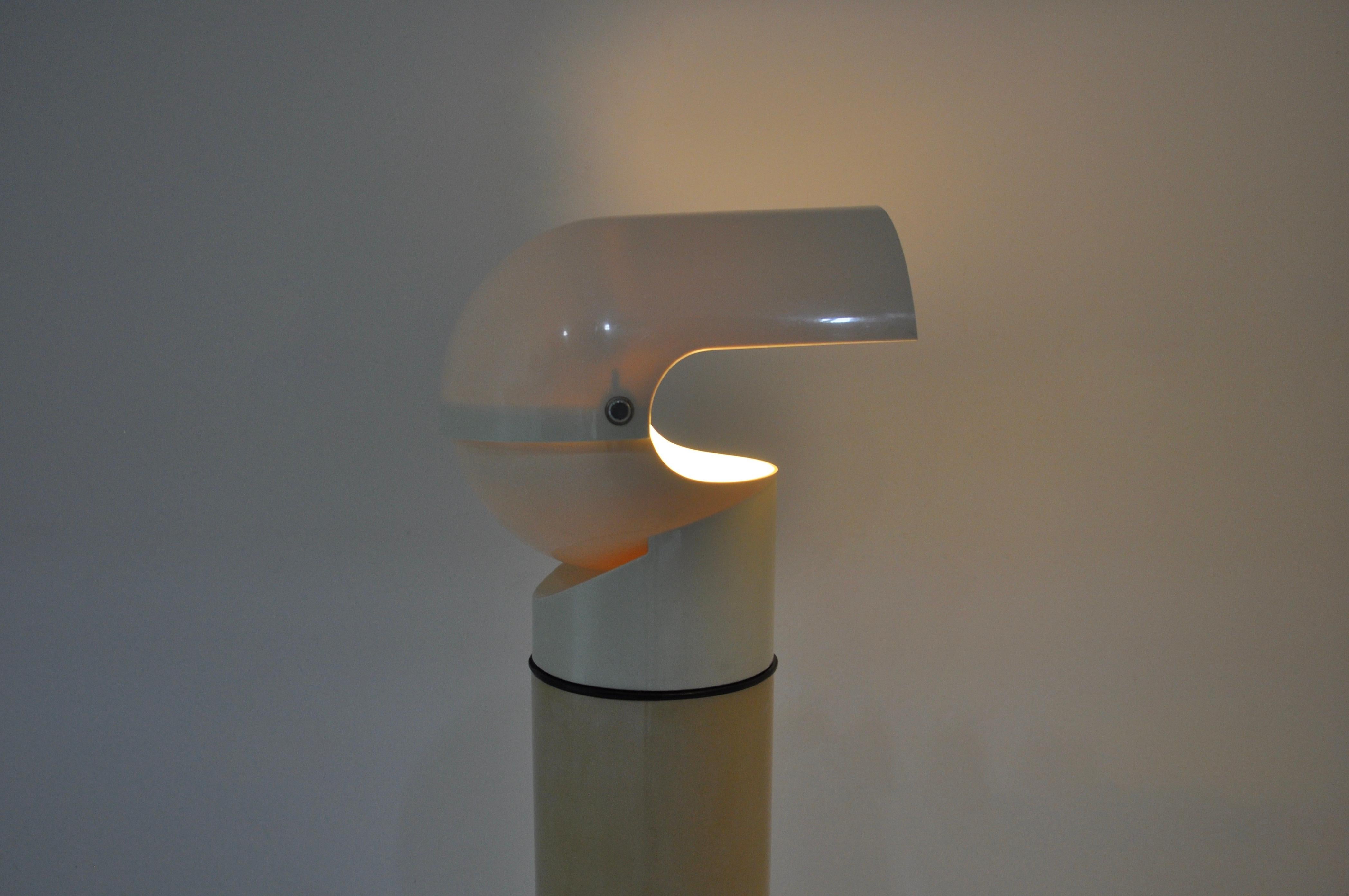Mezzo Pileo floor lamp by Gae Aulenti for Artemide, 1970s 6