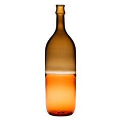 Mezzo Vuoto-Flasche – Kaffee und Persimmon, Glas-Encalmo-Flasche, „Half Empty“