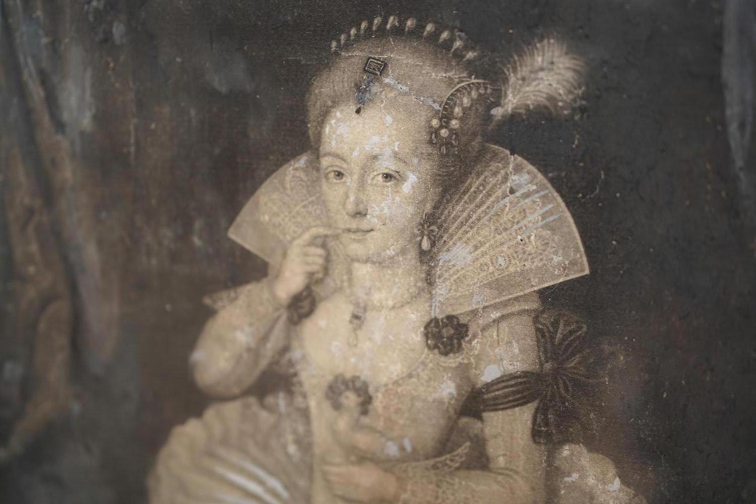 The beautiful mezzotint engraving of Elizabeth I (?), Queen of England showing her whole length with curled hair pearl ropes, jewelled headdress, open collar, pearl necklace, embroidered gown with lace edges, jewelled bodice and hooped skirt,