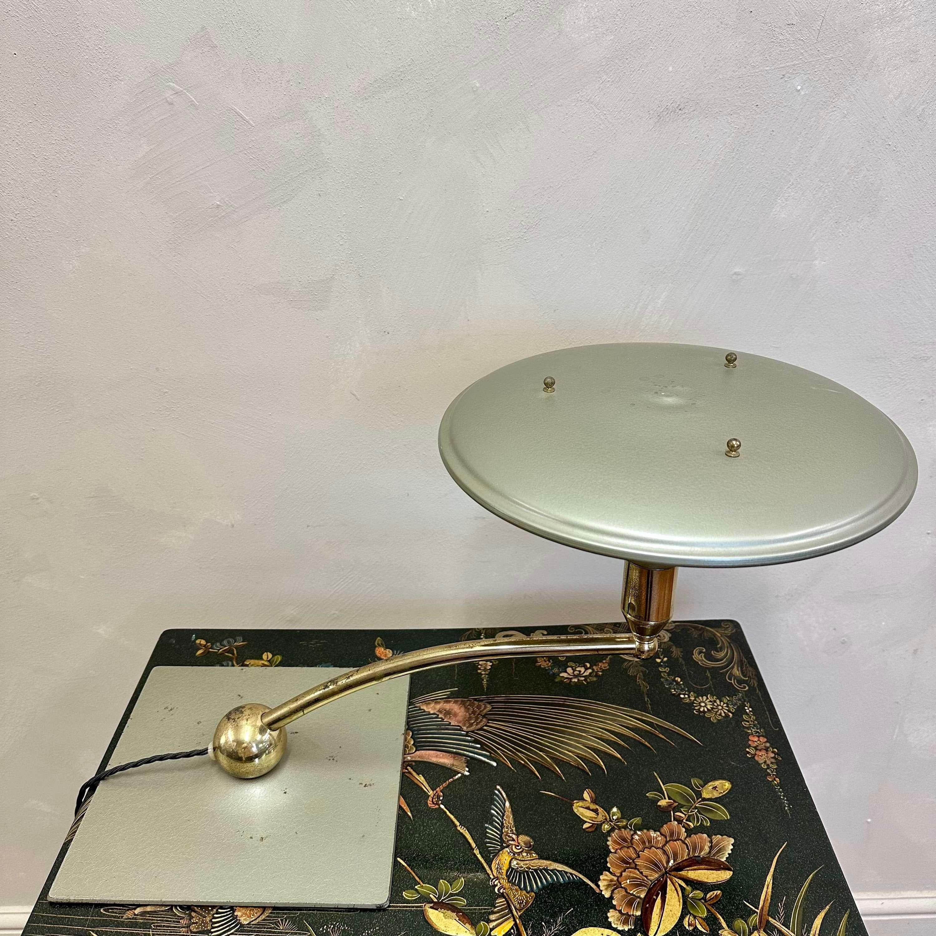 Metal MG Wheeler Desk Lamp For Sale
