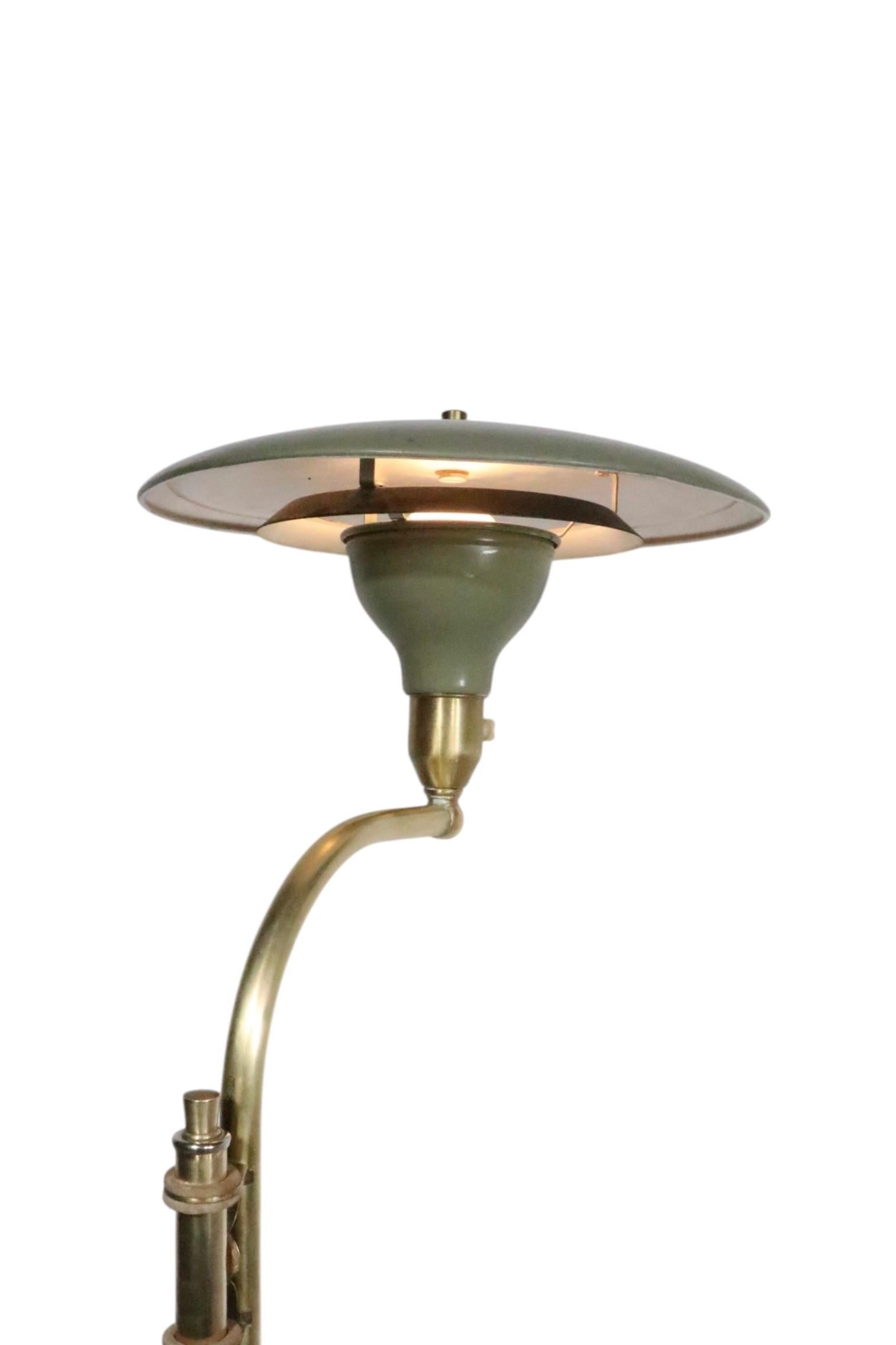 M.G. Lampada da terra Wheeler Sight Light in vendita 9