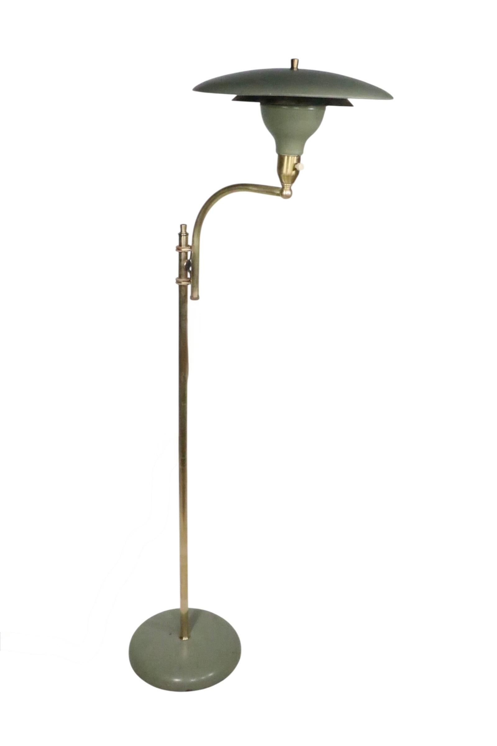 Mid-Century moderno M.G. Lampada da terra Wheeler Sight Light in vendita