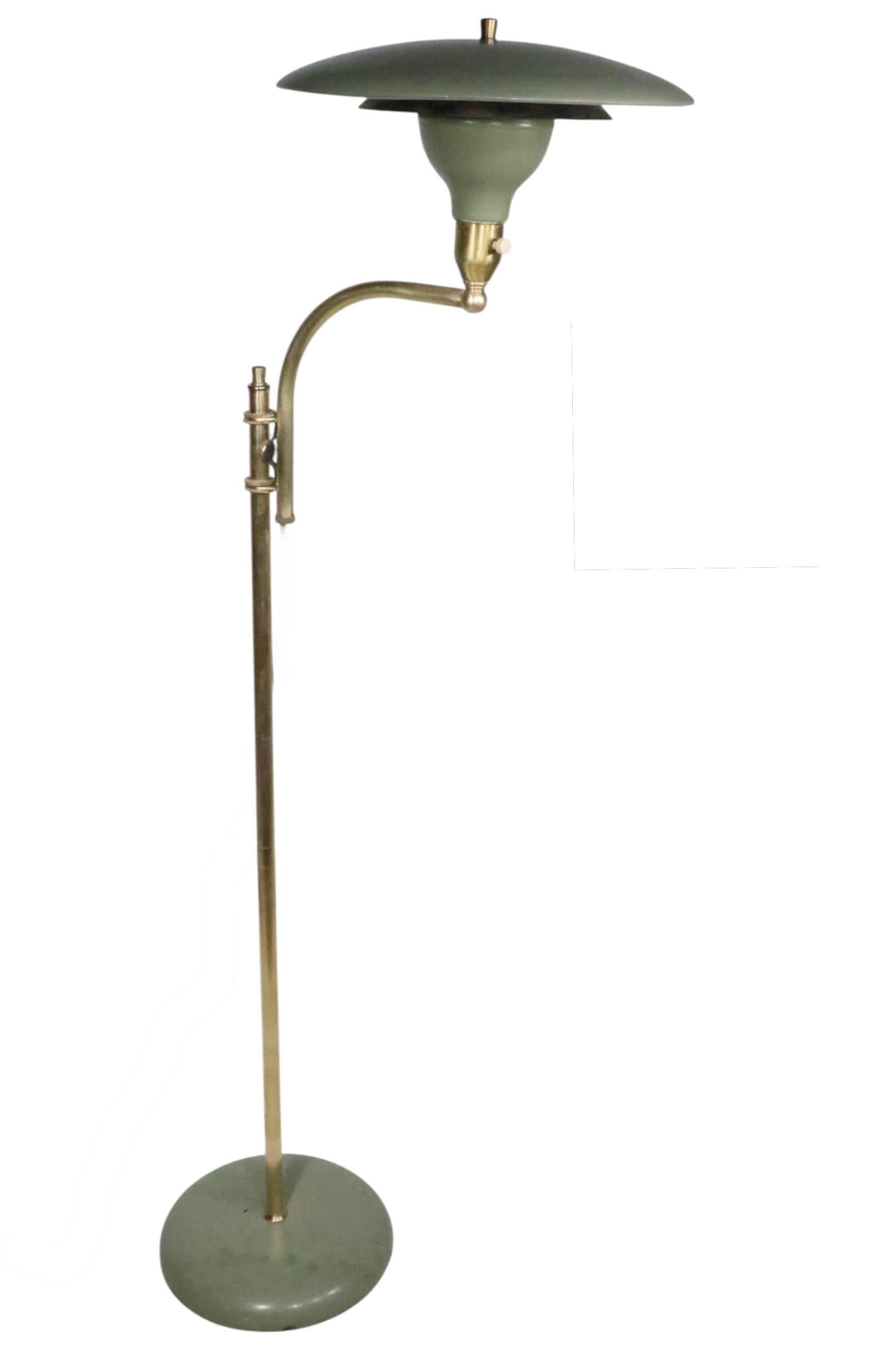 Americano M.G. Lampada da terra Wheeler Sight Light in vendita