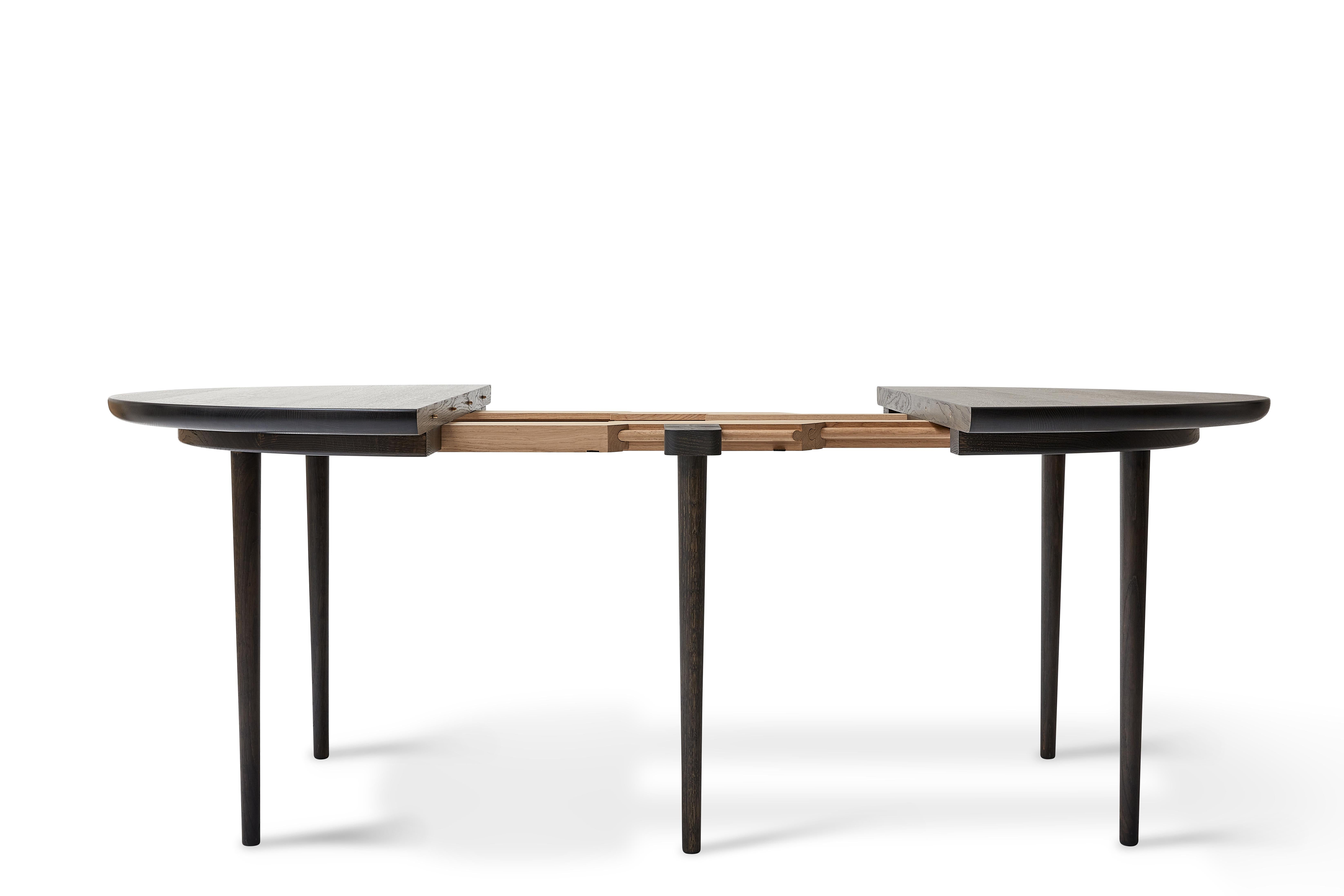 Postmoderne Table à manger extandable MG202 de Malte Gormsen en vente