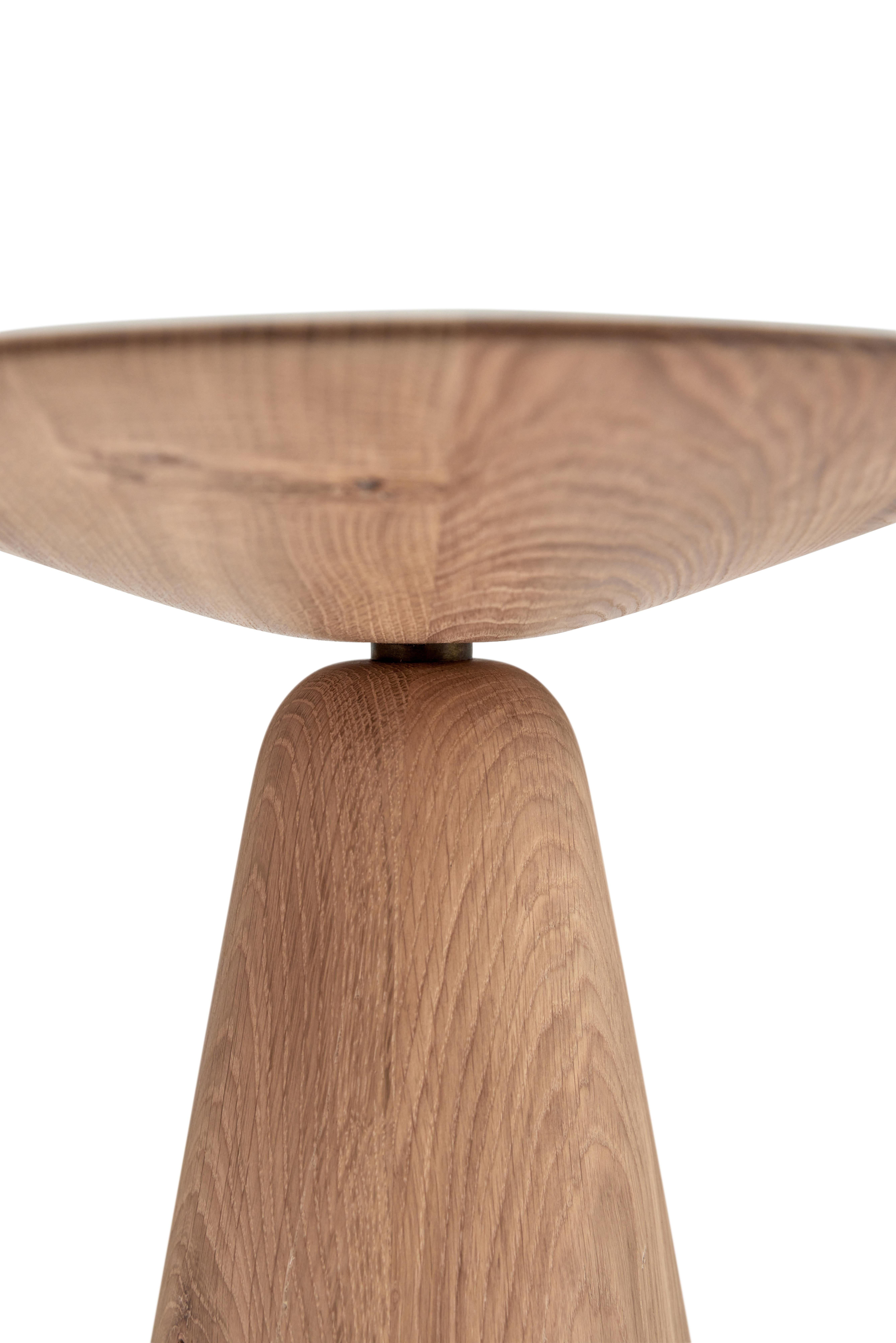 MG406 Oak Side Table by Malte Gormsen In New Condition For Sale In Geneve, CH