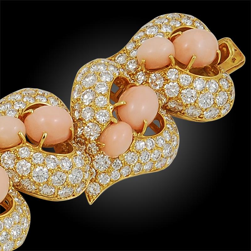 Round Cut M. Gérard Diamond Angel Skin Coral Yellow Gold Bracelet For Sale