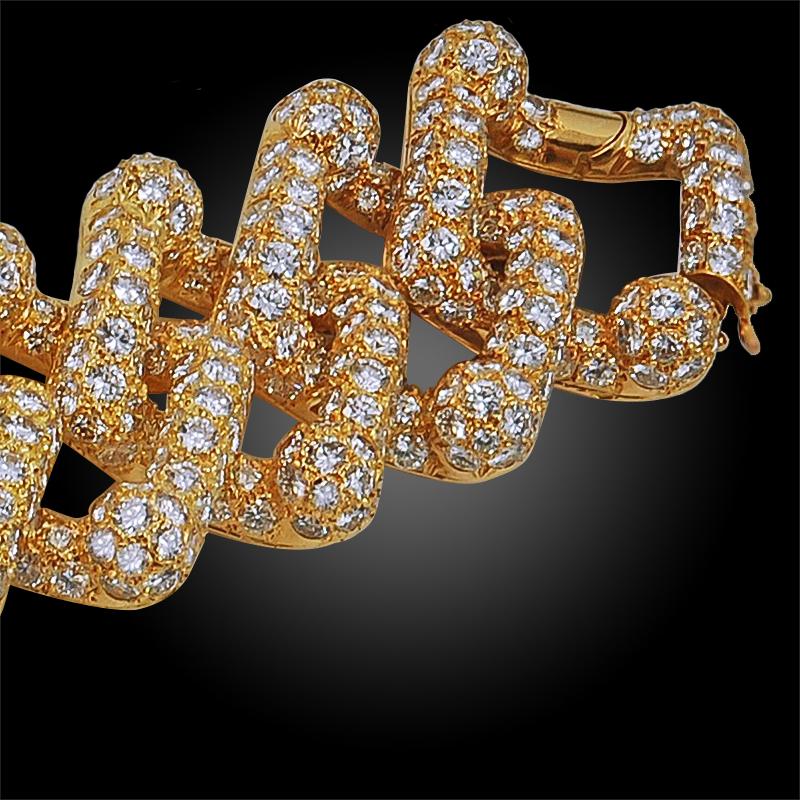 M.Gerard Diamond Interlocking Link Bracelet Damen im Angebot