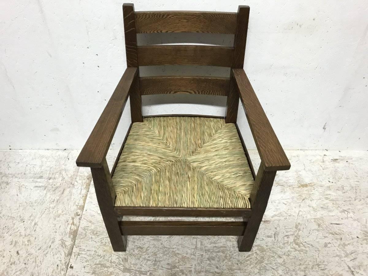 Anglais Fauteuil en chêne Arts & Crafts MH Baillie Scott fabriqué par J P White's Pyghtle Works en vente