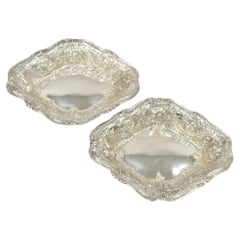 M&H English Victorian Art Nouveau Silver Plated Floral Repousse Fruit Bowls Pair