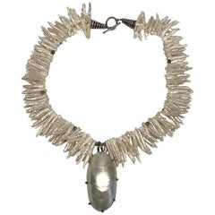 Collier de perles Biwa de Ask Suzy, Aileen Melhe